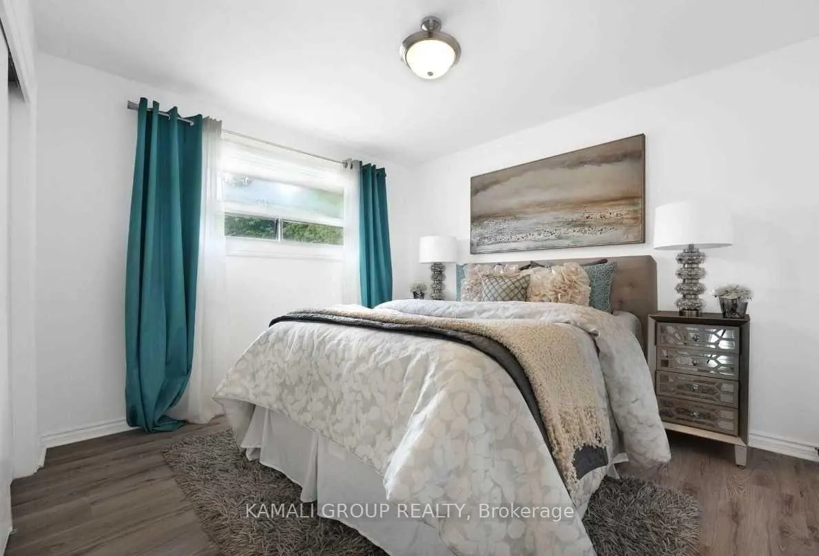 Photo 7 of Unit Main, 68 Rosehill Boulevard, Oshawa, McLaughlin — HOMEH
