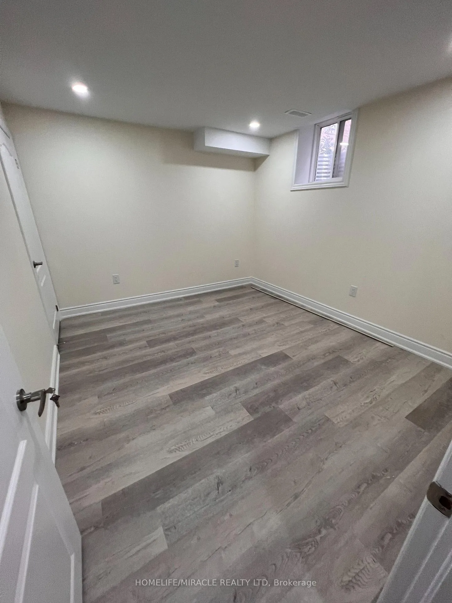 Photo 7 of Unit Basment, 4 Keith Monkman Way, Brampton, Northwest Brampton — HOMEH
