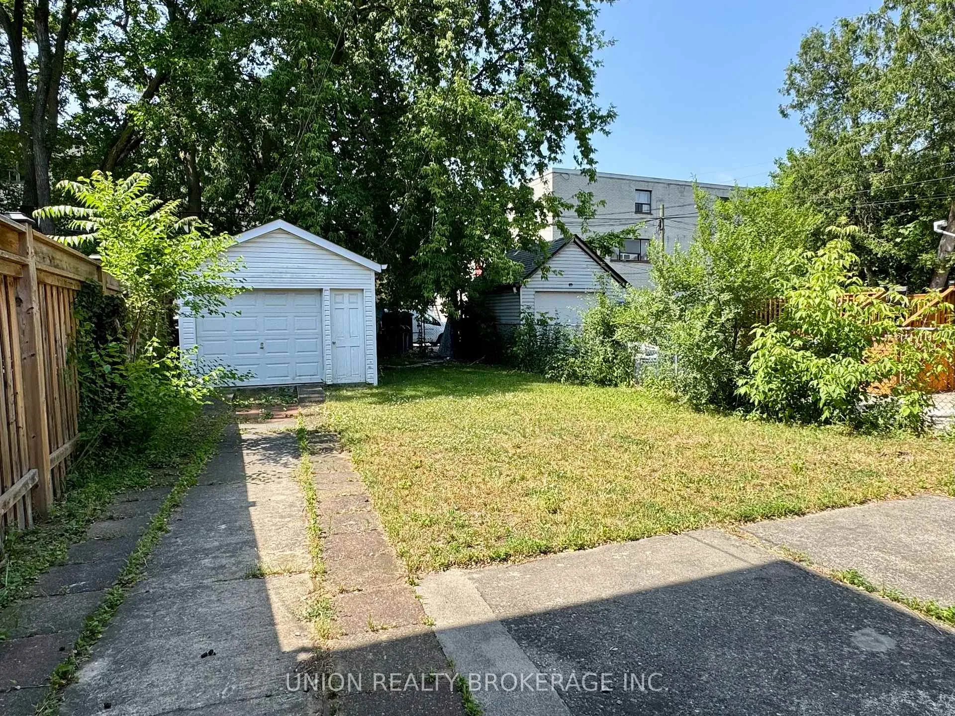 Photo 11 of Unit Lower, 3 Gowan Avenue, Toronto, Broadview North — HOMEH