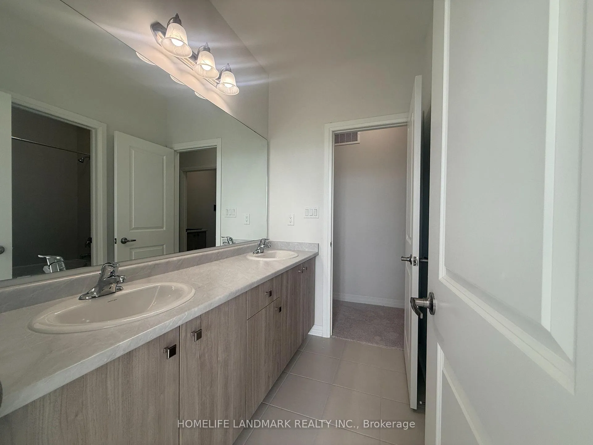 Photo 8 of 3032 Sideline 16, Pickering, Rural Pickering — HOMEH