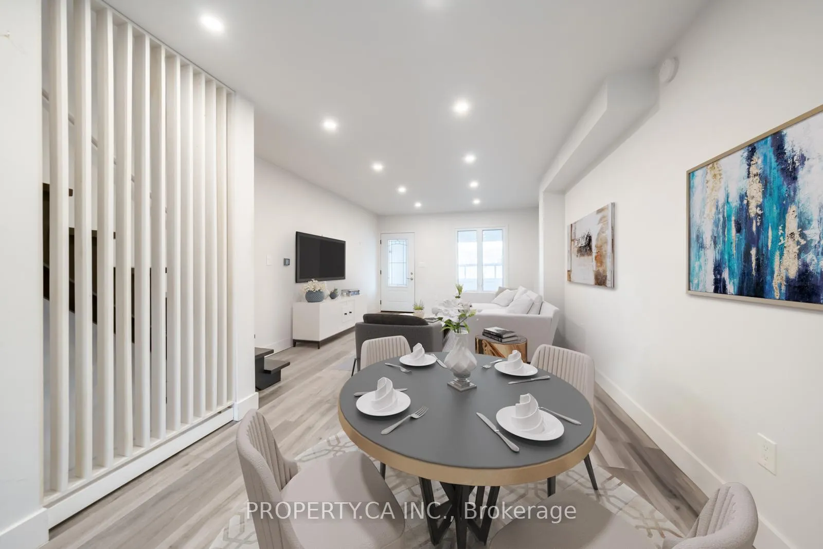 Photo 2 of 680 Coxwell Avenue, Toronto, Greenwood-Coxwell — HOMEH