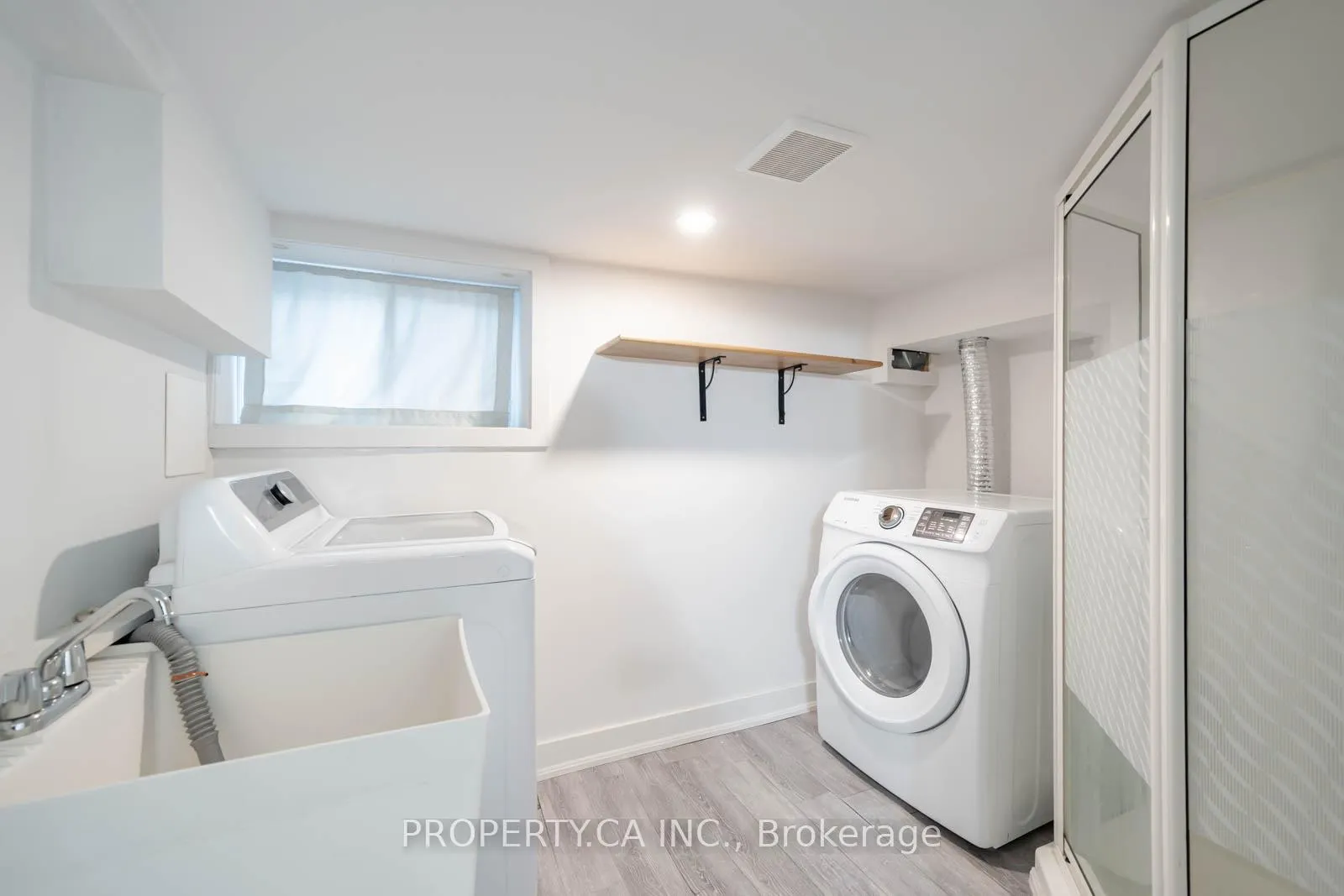 Photo 19 of 680 Coxwell Avenue, Toronto, Greenwood-Coxwell — HOMEH