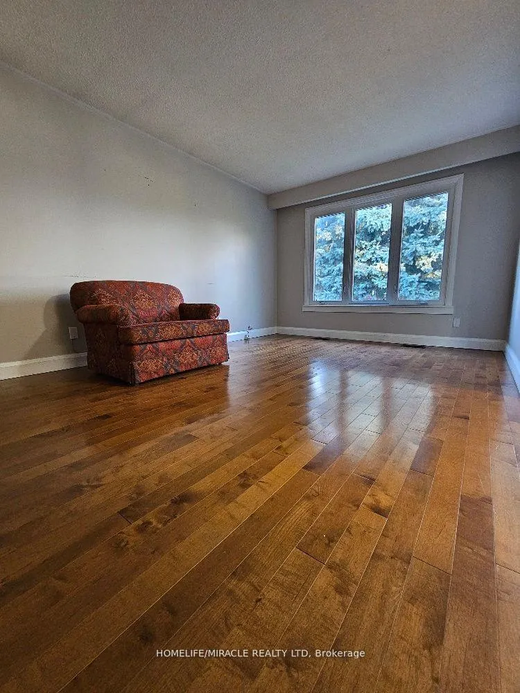 Photo 13 of Unit Main, 37 Harland Crescent, Ajax, South East — HOMEH