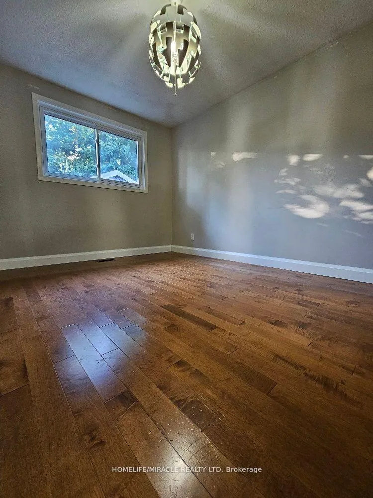 Photo 16 of Unit Main, 37 Harland Crescent, Ajax, South East — HOMEH