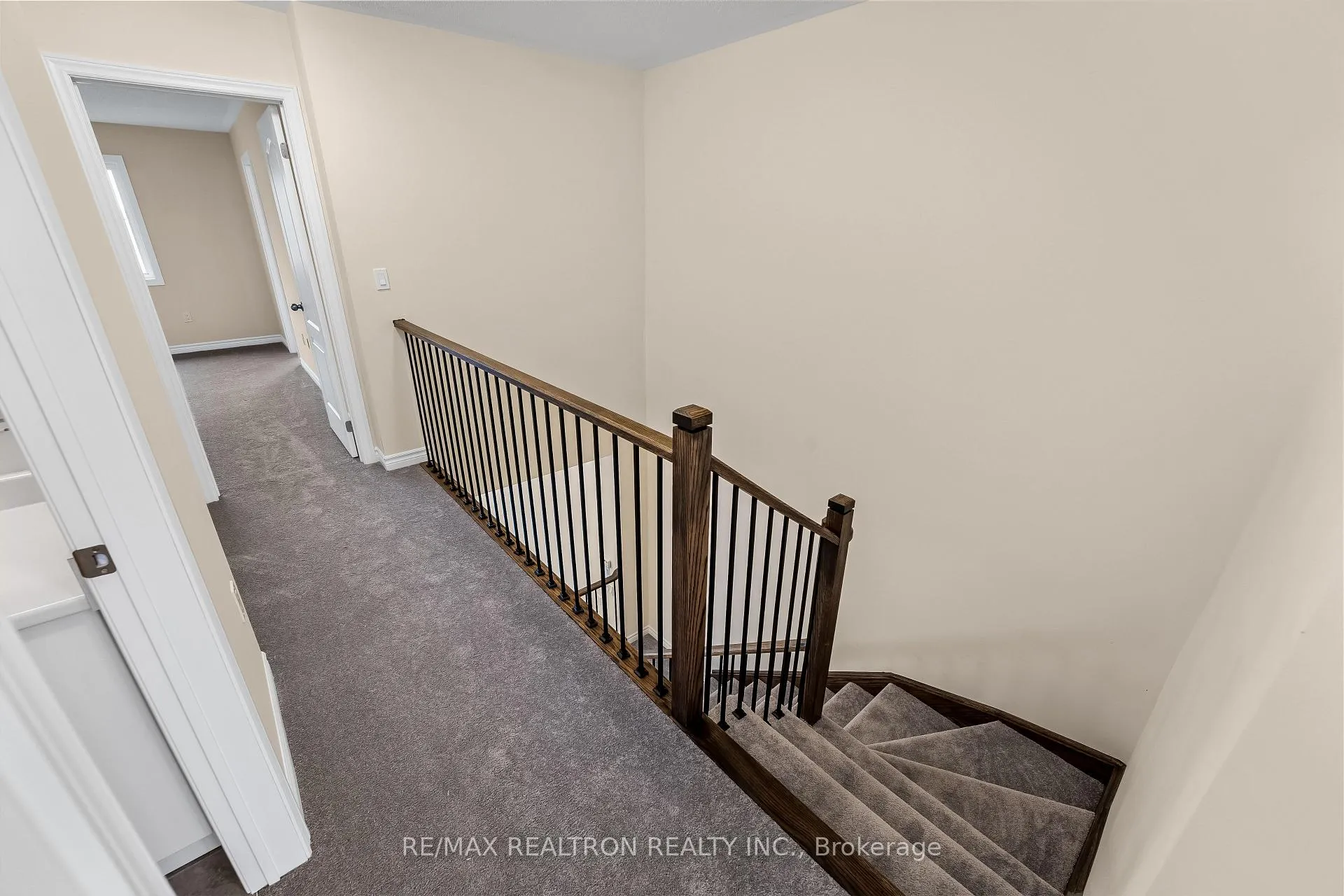Photo 16 of 29 Raines Road, Scugog, Port Perry — HOMEH