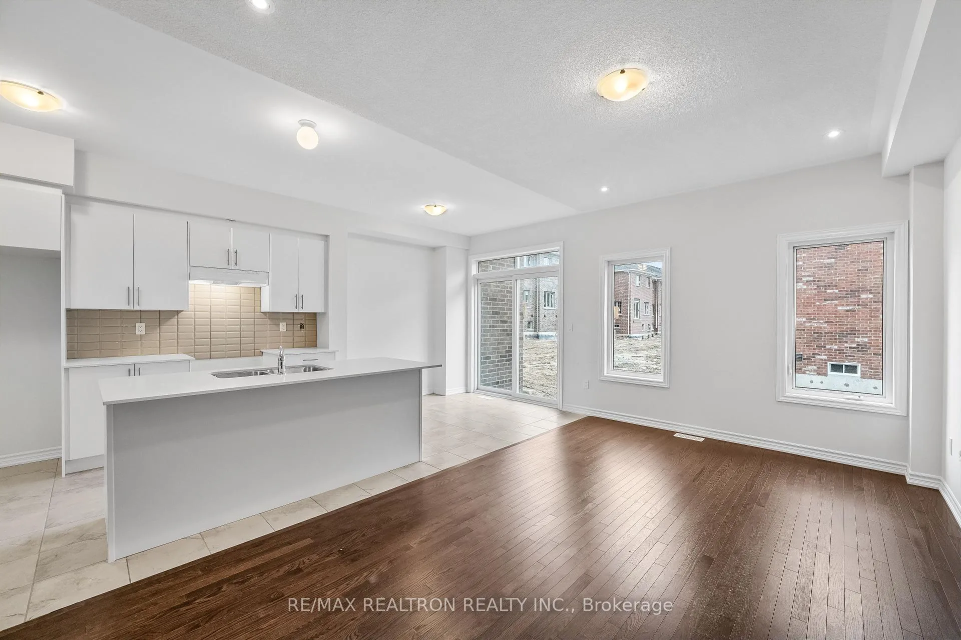 Photo 24 of 29 Raines Road, Scugog, Port Perry — HOMEH