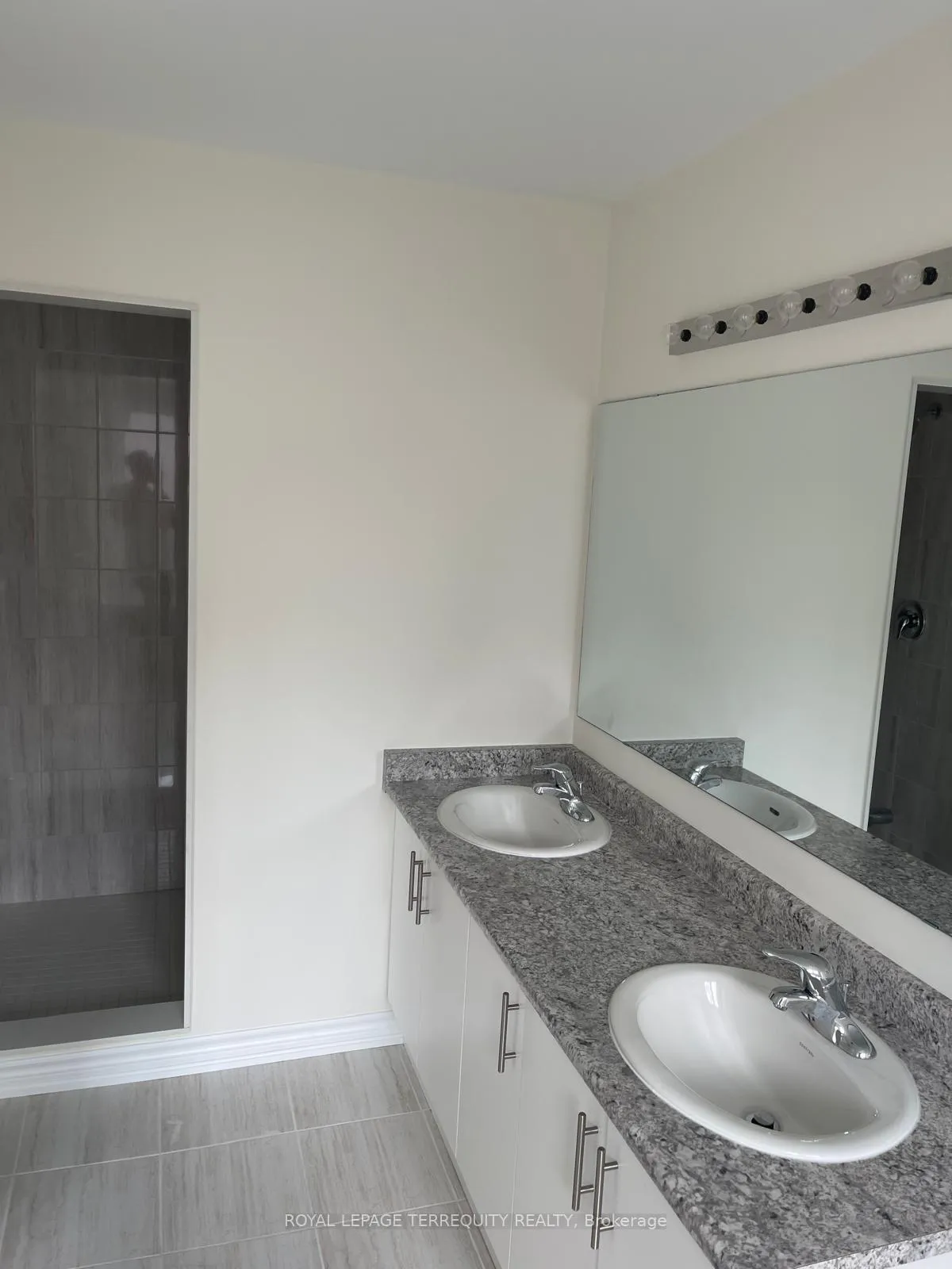 Photo 13 of 1146 Cameo Street, Pickering, Rural Pickering — HOMEH