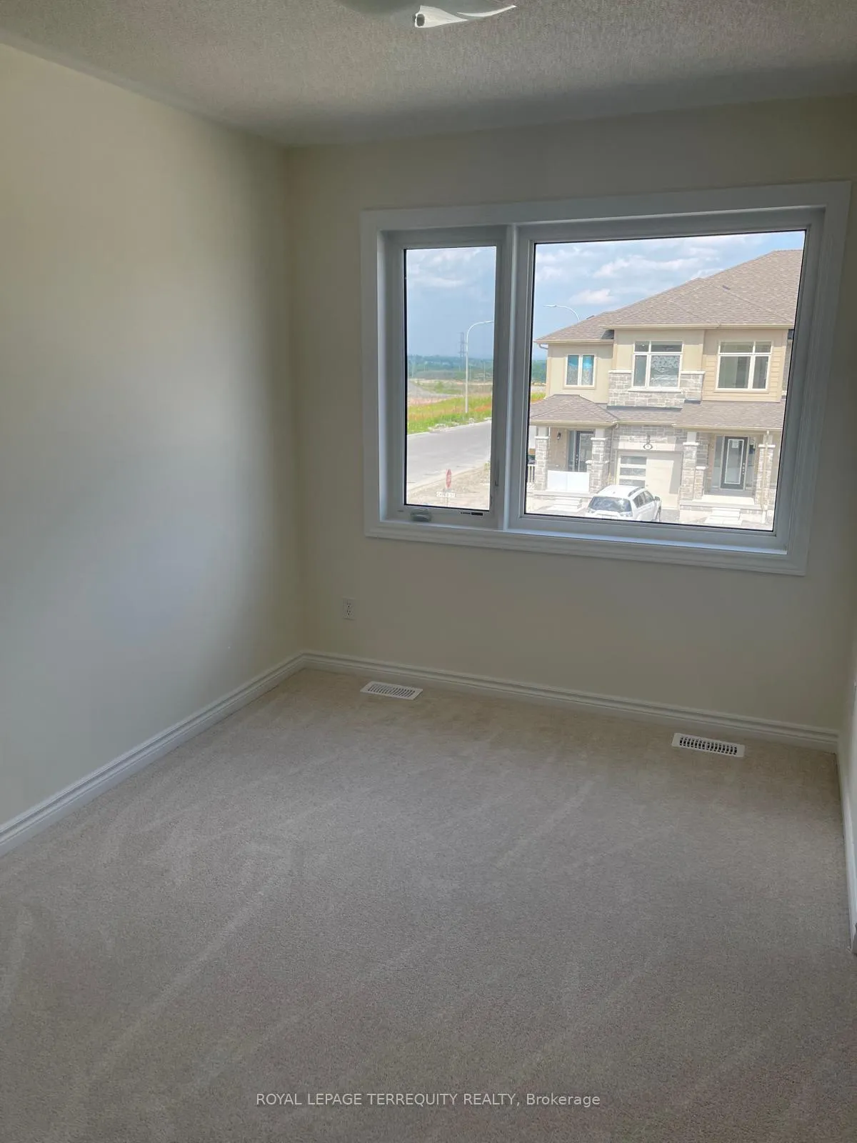 Photo 19 of 1146 Cameo Street, Pickering, Rural Pickering — HOMEH