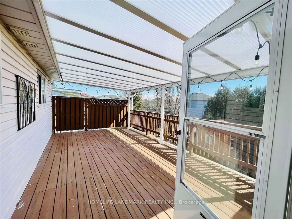 Photo 16 of Unit Upper, 835 Grandview Street N, Oshawa, Pinecrest — HOMEH