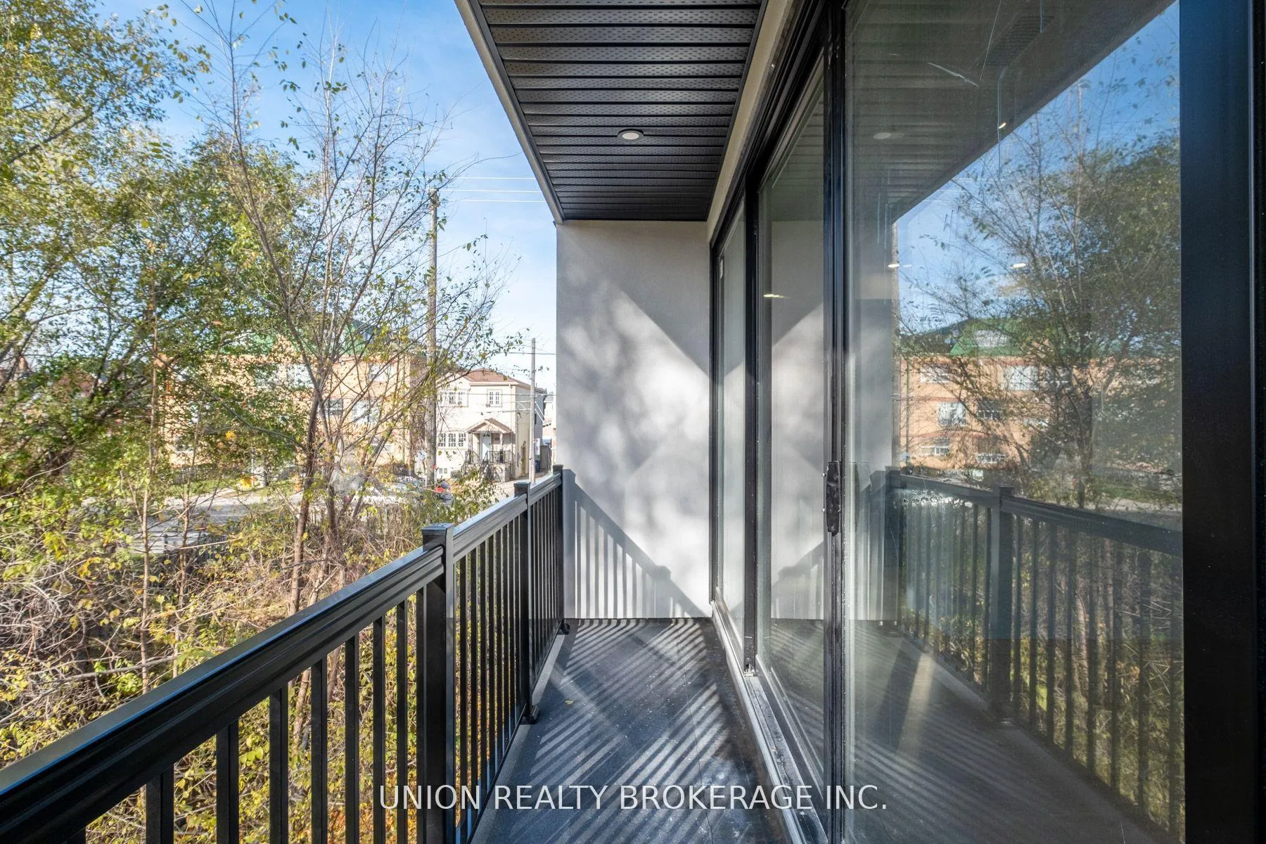 Photo 8 of Unit A, 506 Scarborough Road, Toronto, East End-Danforth — HOMEH