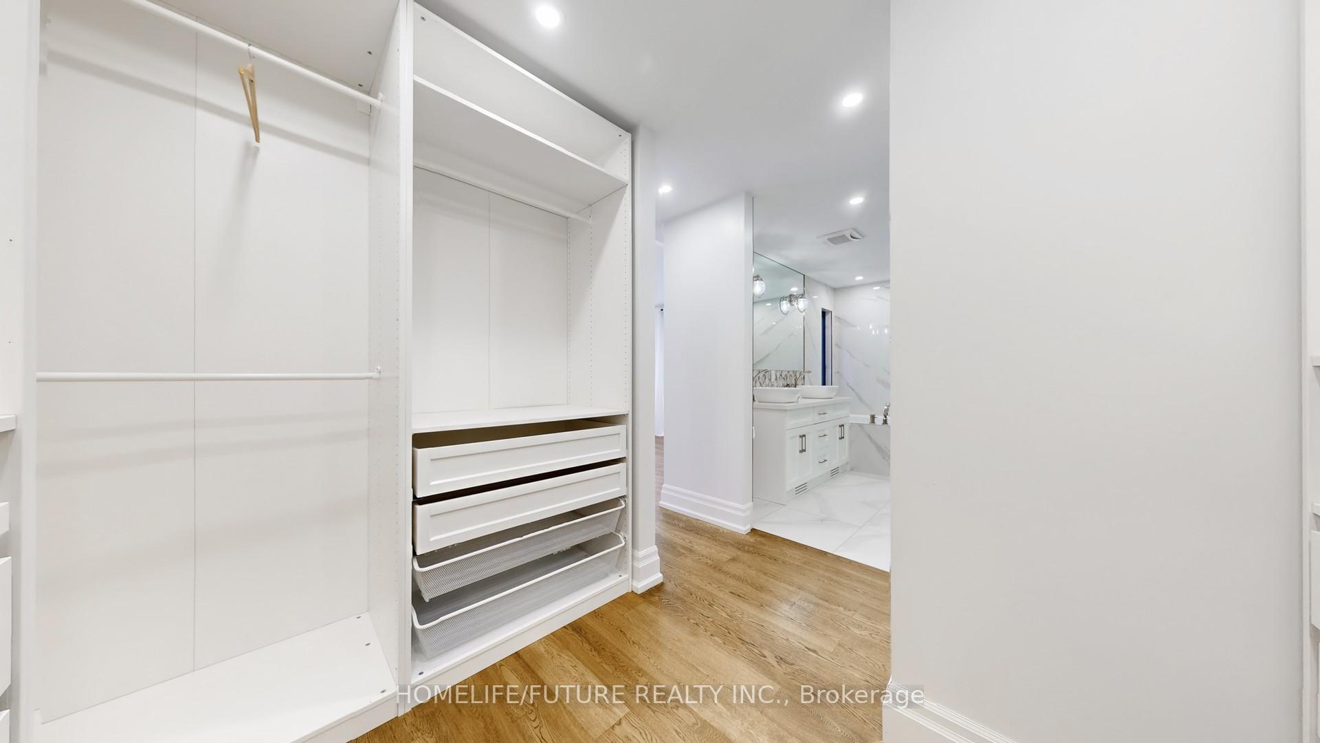 Photo 10 of 60 North Riverdale Drive, Caledon, Inglewood — HOMEH