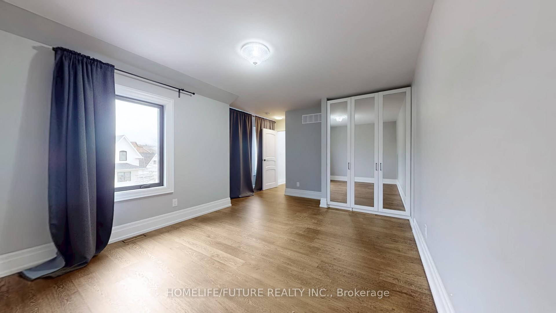 Photo 25 of 60 North Riverdale Drive, Caledon, Inglewood — HOMEH
