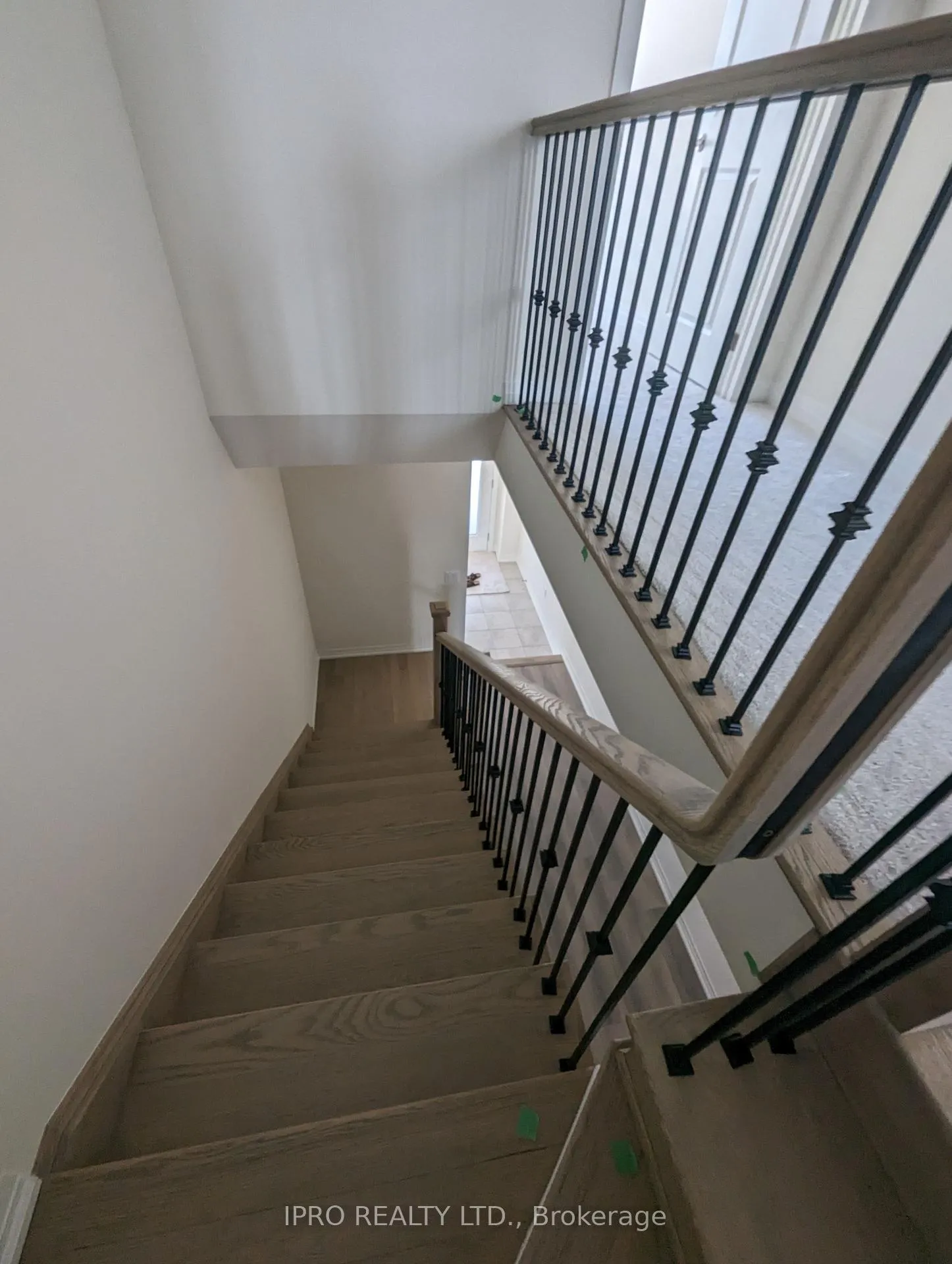 Photo 14 of 1175 Marathon Avenue, Pickering, Duffin Heights — HOMEH