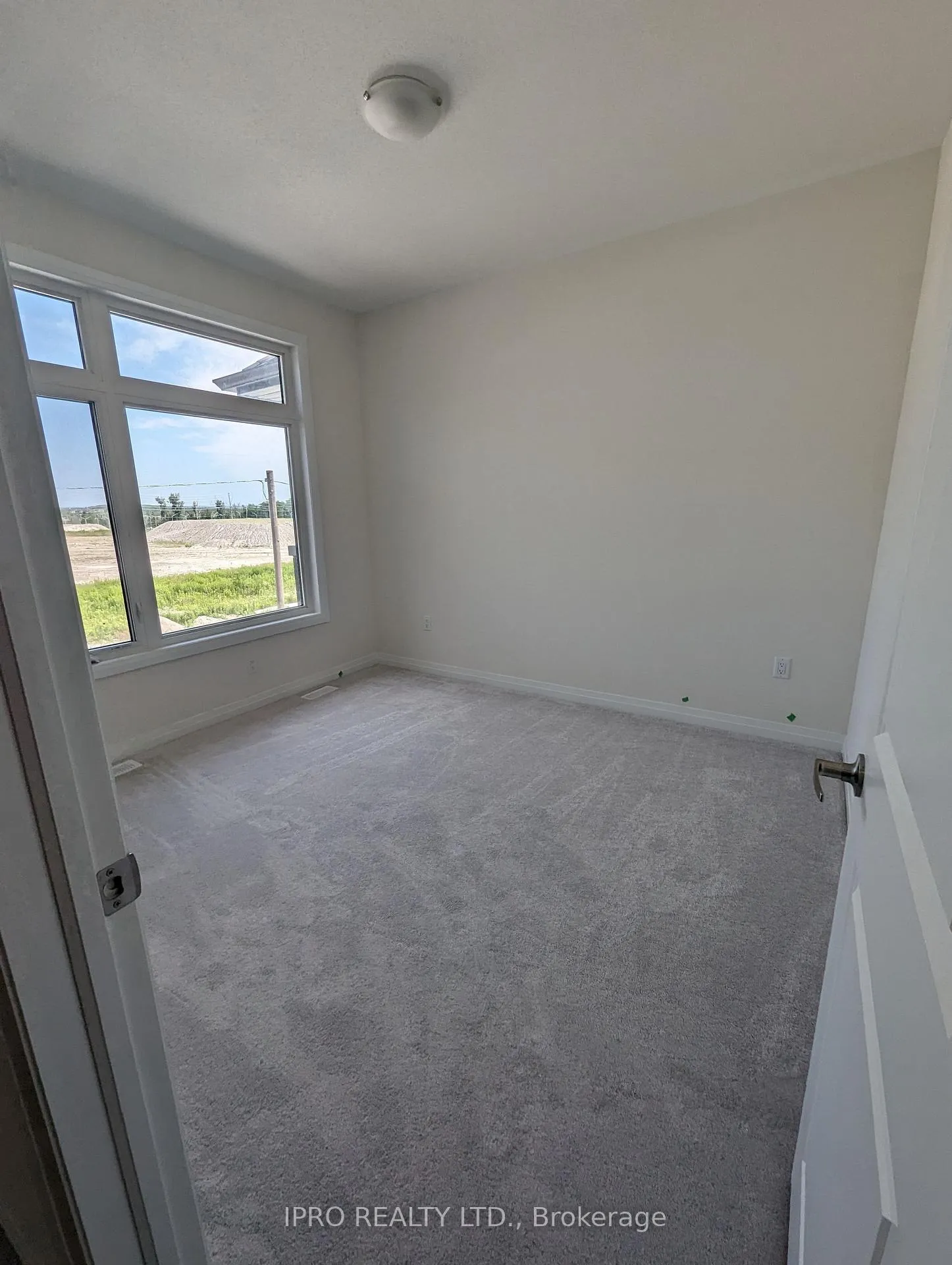 Photo 16 of 1175 Marathon Avenue, Pickering, Duffin Heights — HOMEH