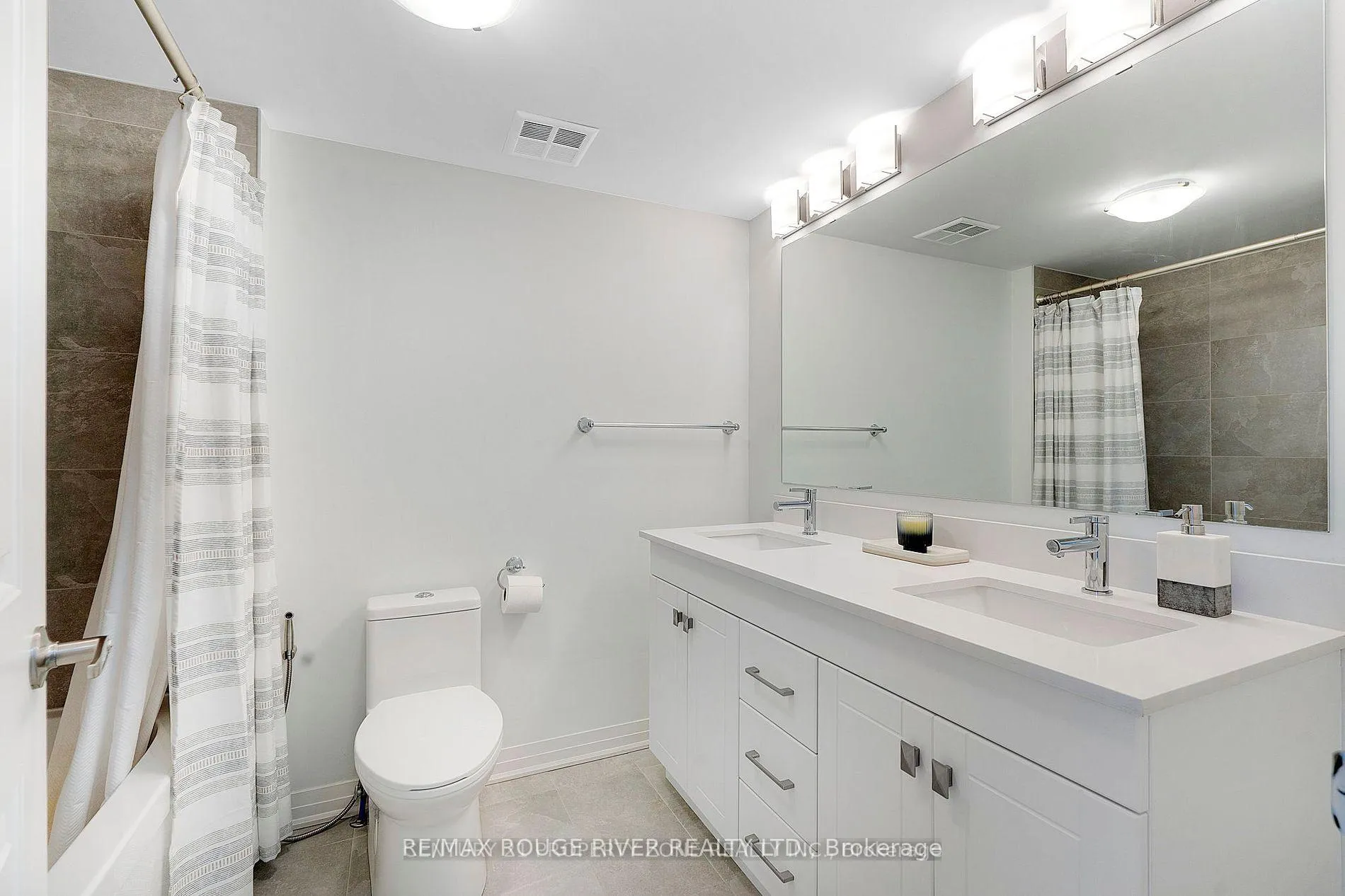 Photo 31 of 1608 Pleasure Valley Path, Oshawa, Samac — HOMEH