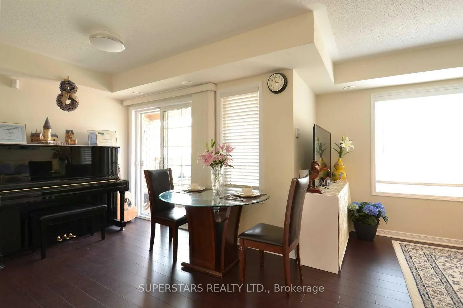 Photo 6 of 54 Abela Lane, Ajax, Central — HOMEH