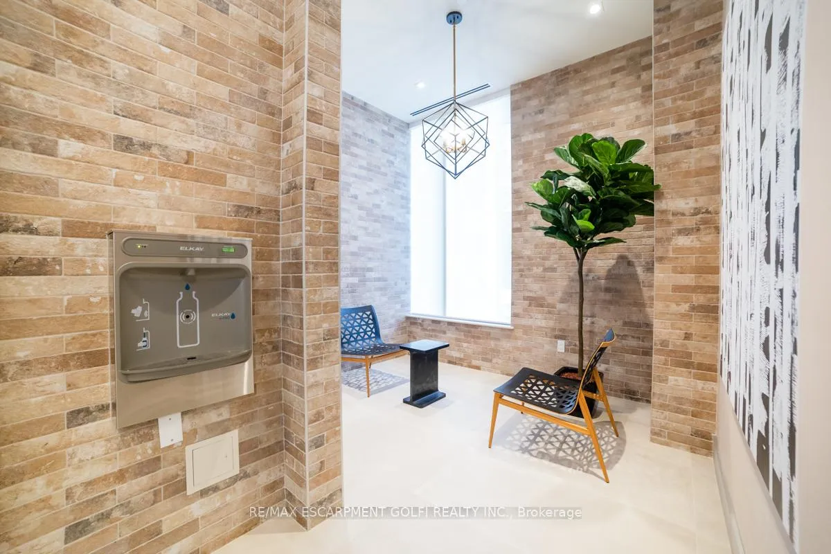 Photo 8 of Unit 1111, 212 King William Street, Hamilton, Beasley — HOMEH