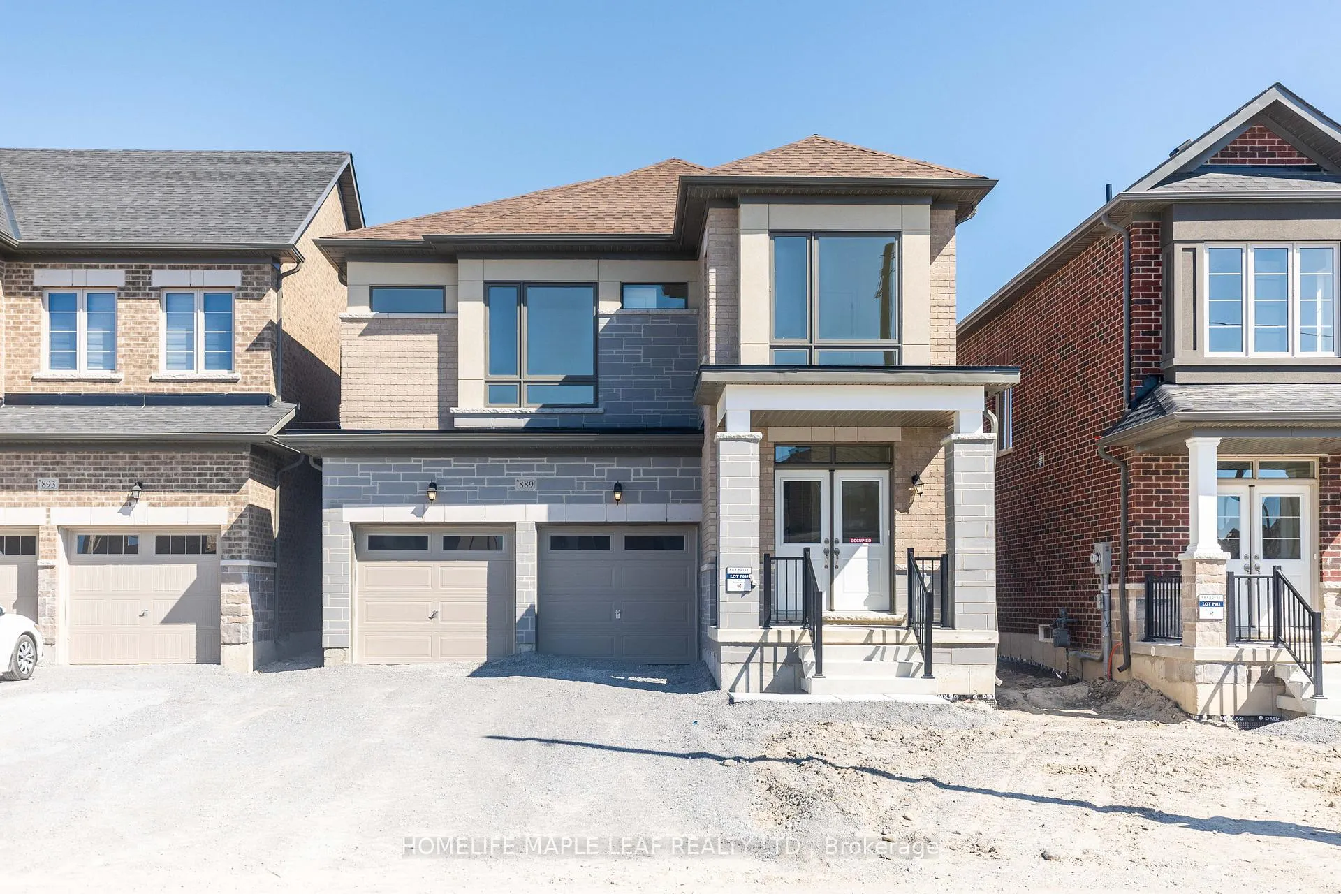Photo 2 of 889 Rexton Drive, Oshawa, Kedron — HOMEH