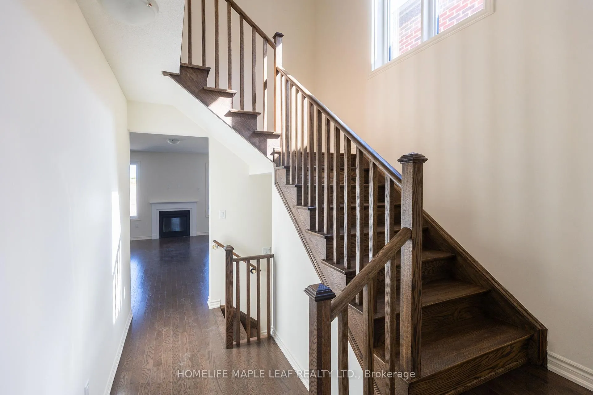Photo 8 of 889 Rexton Drive, Oshawa, Kedron — HOMEH