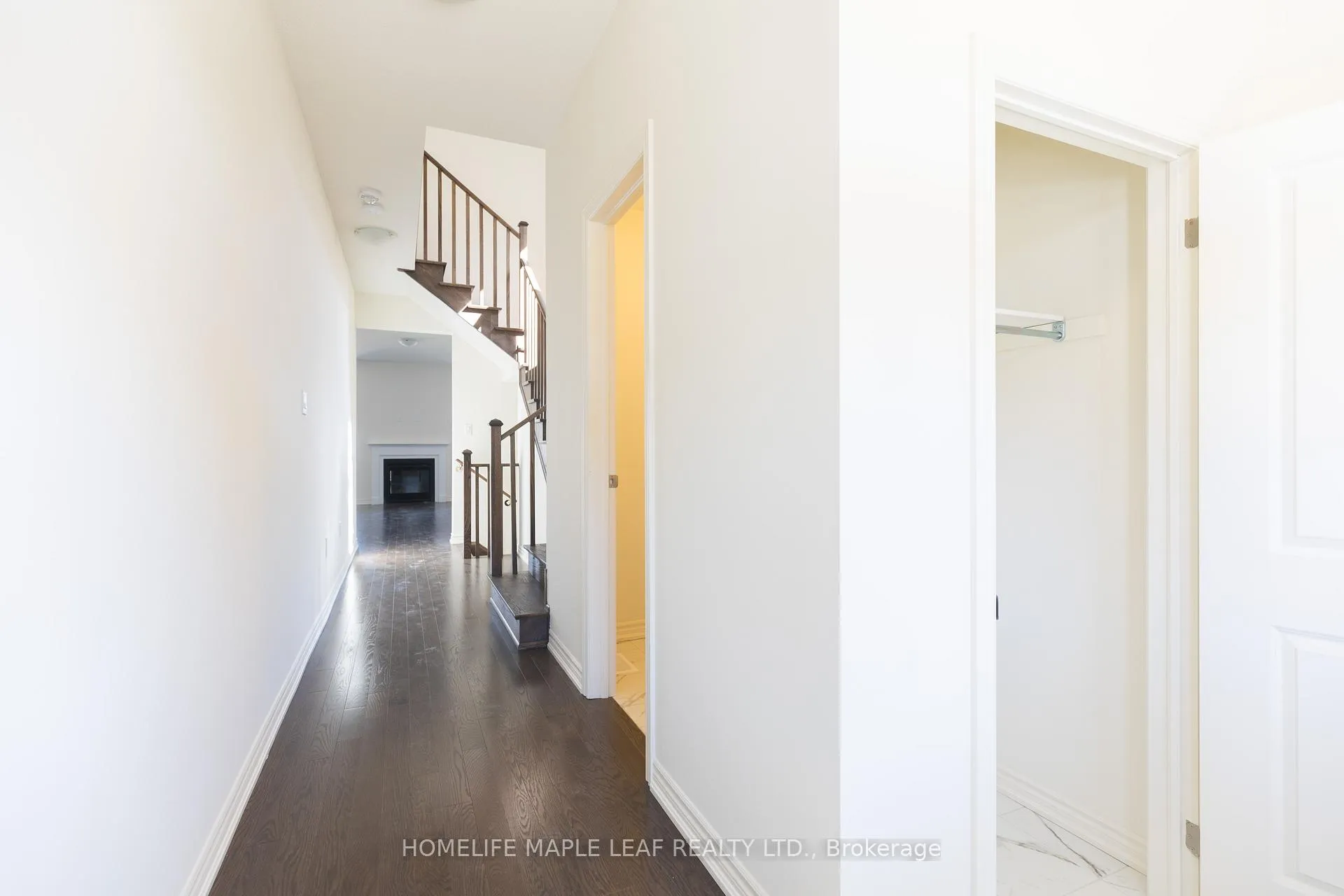 Photo 9 of 889 Rexton Drive, Oshawa, Kedron — HOMEH