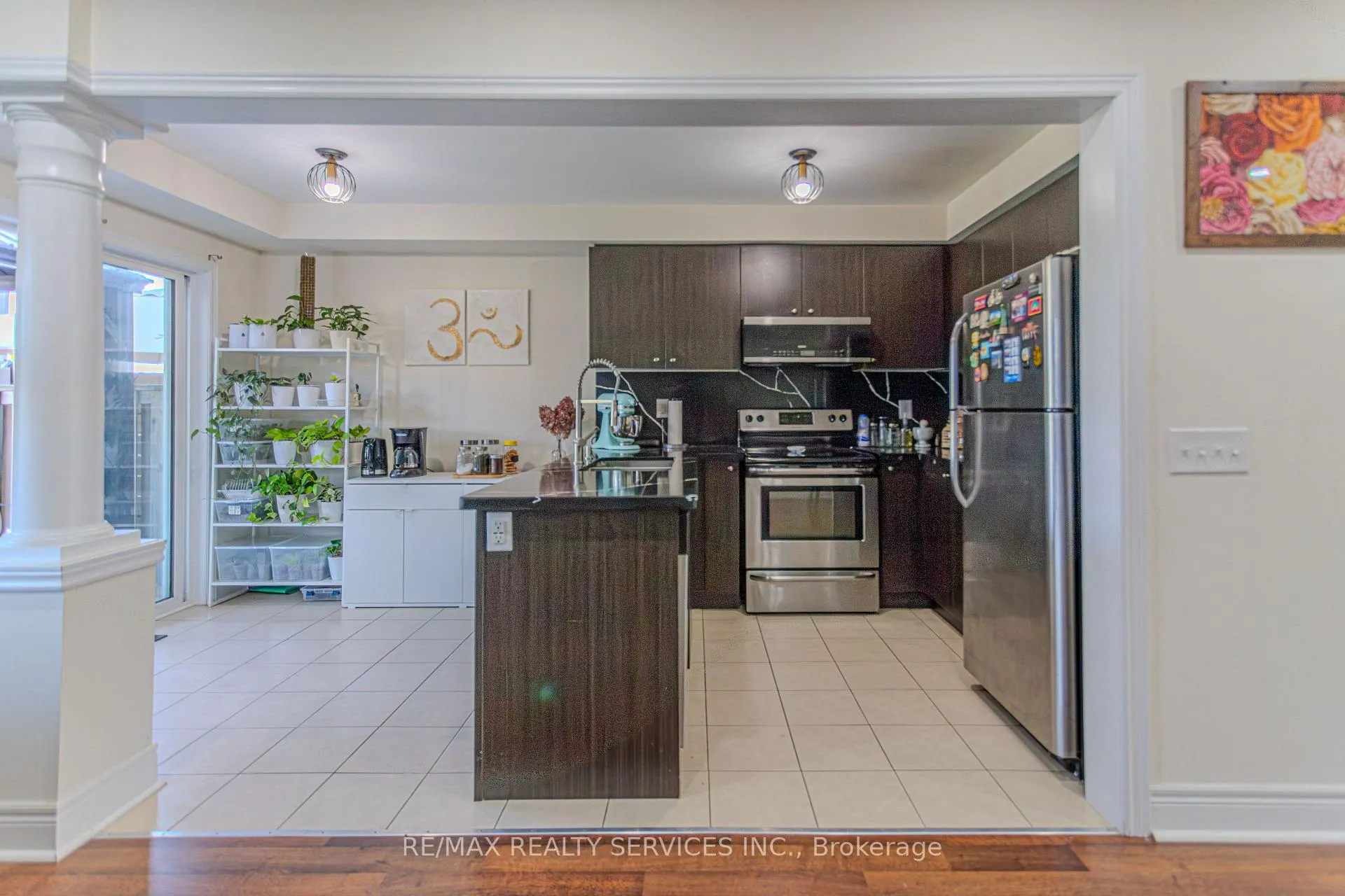 Photo 11 of 129 Dewell Crescent, Clarington, Courtice — HOMEH