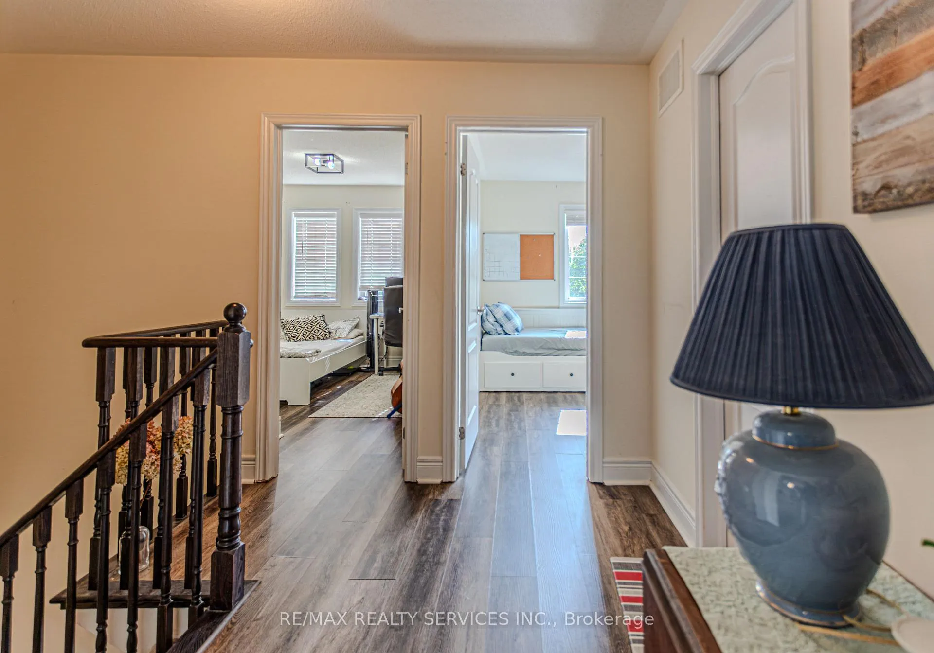 Photo 24 of 129 Dewell Crescent, Clarington, Courtice — HOMEH