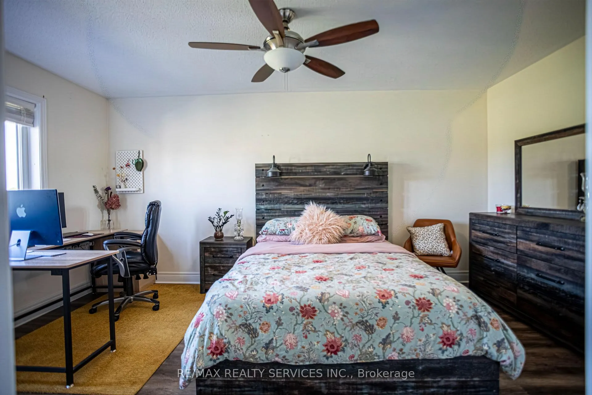 Photo 28 of 129 Dewell Crescent, Clarington, Courtice — HOMEH