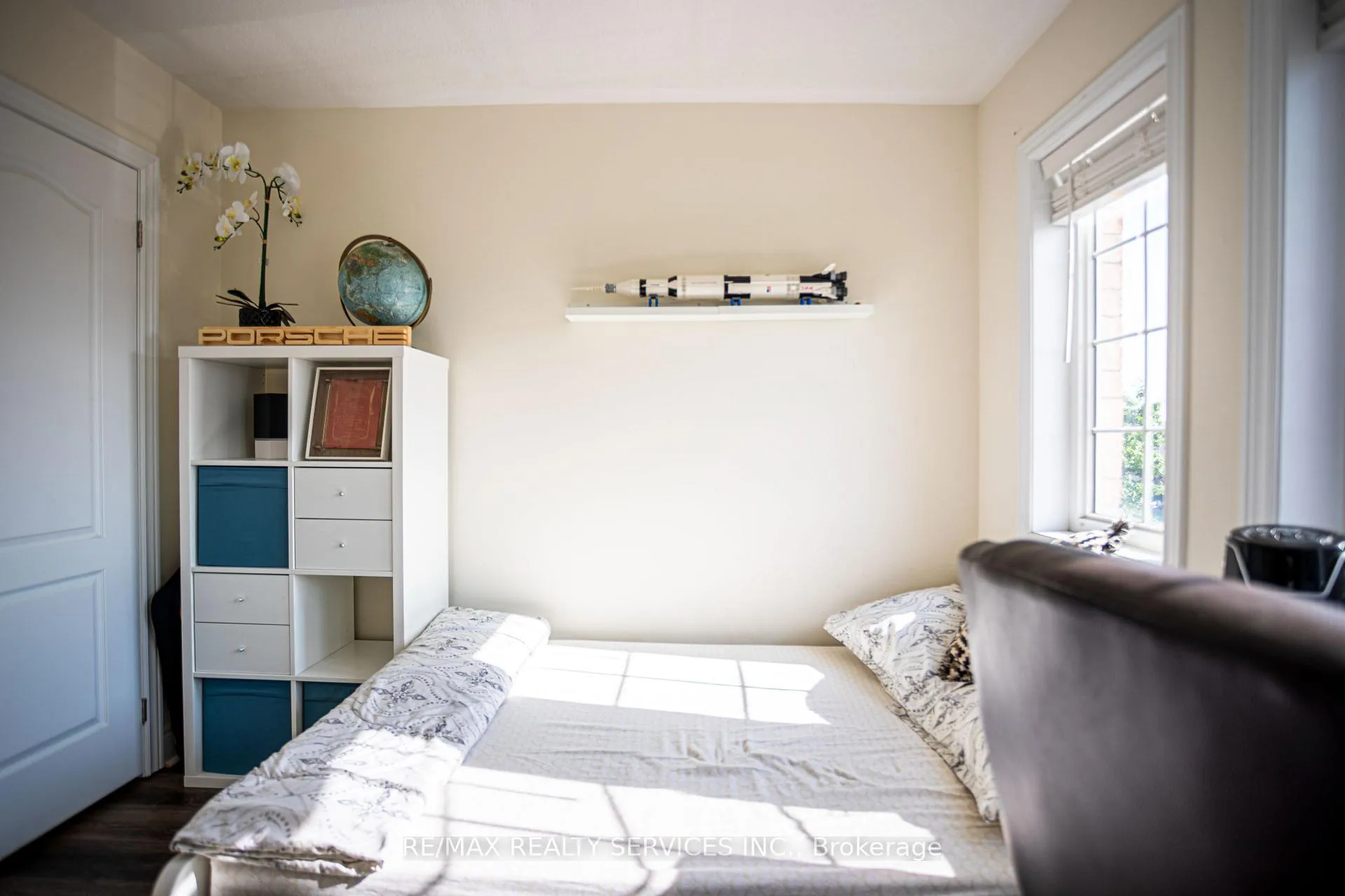 Photo 30 of 129 Dewell Crescent, Clarington, Courtice — HOMEH