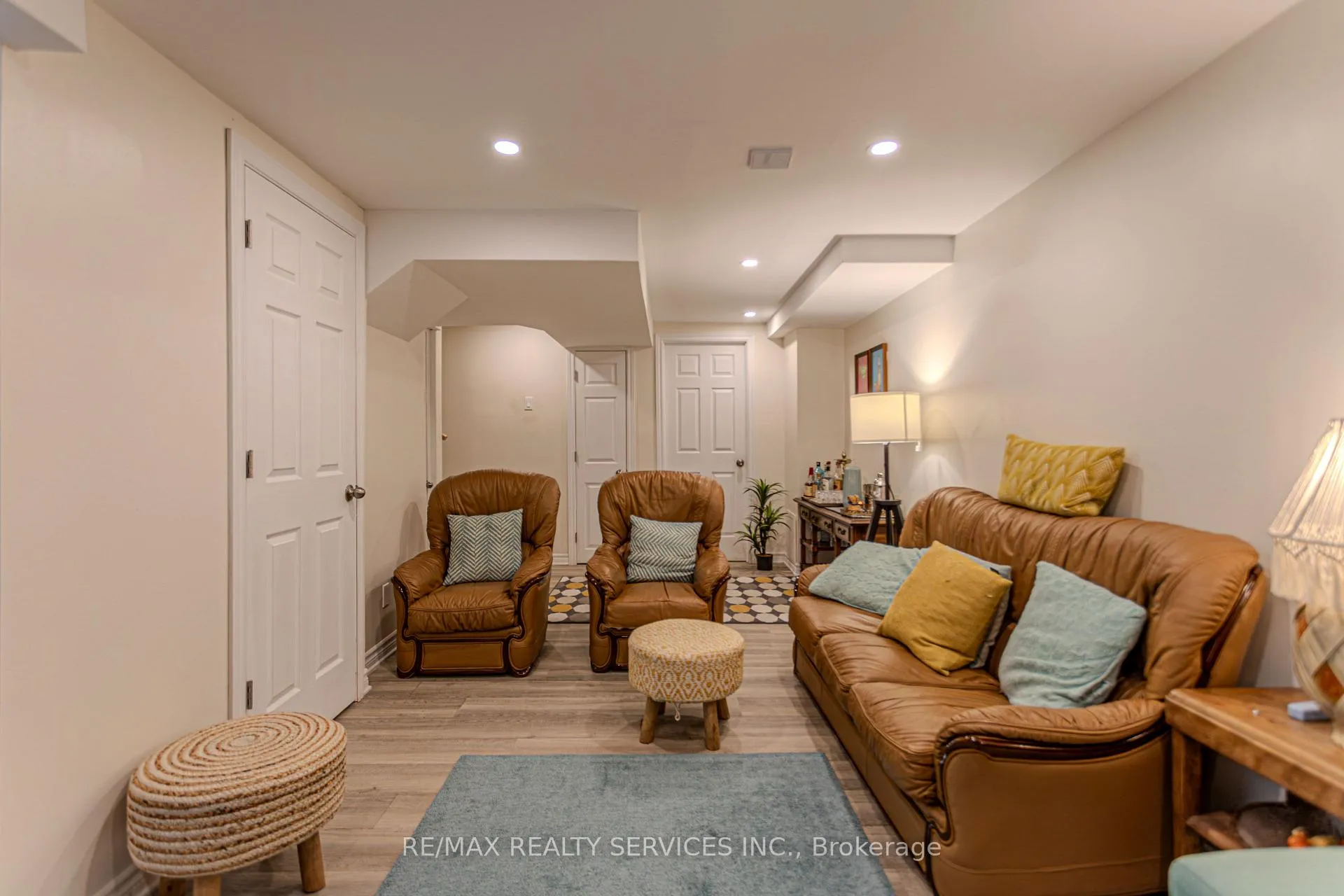 Photo 40 of 129 Dewell Crescent, Clarington, Courtice — HOMEH