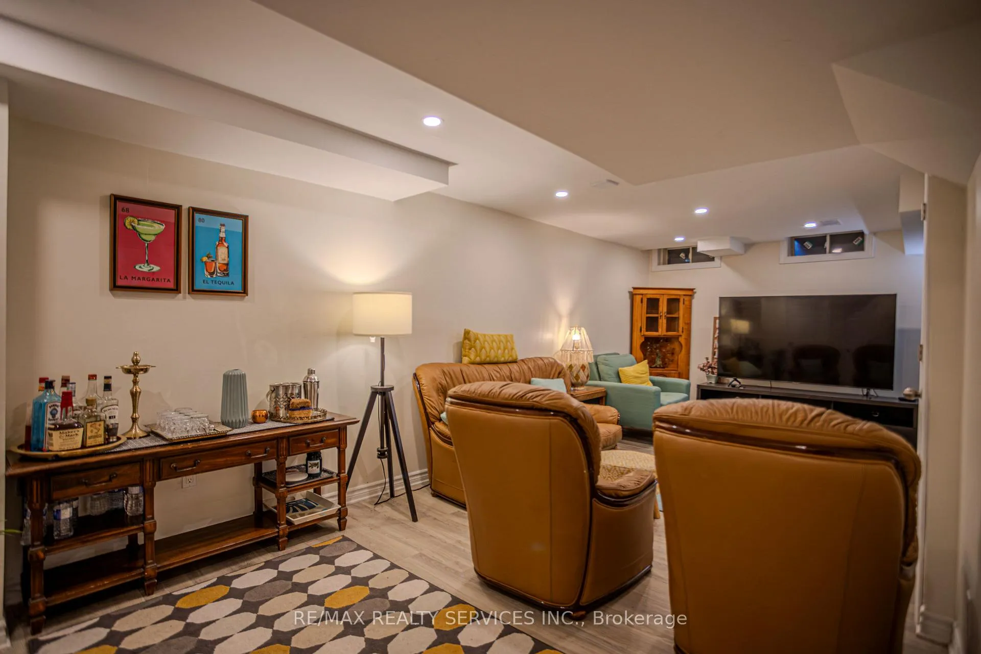 Photo 42 of 129 Dewell Crescent, Clarington, Courtice — HOMEH