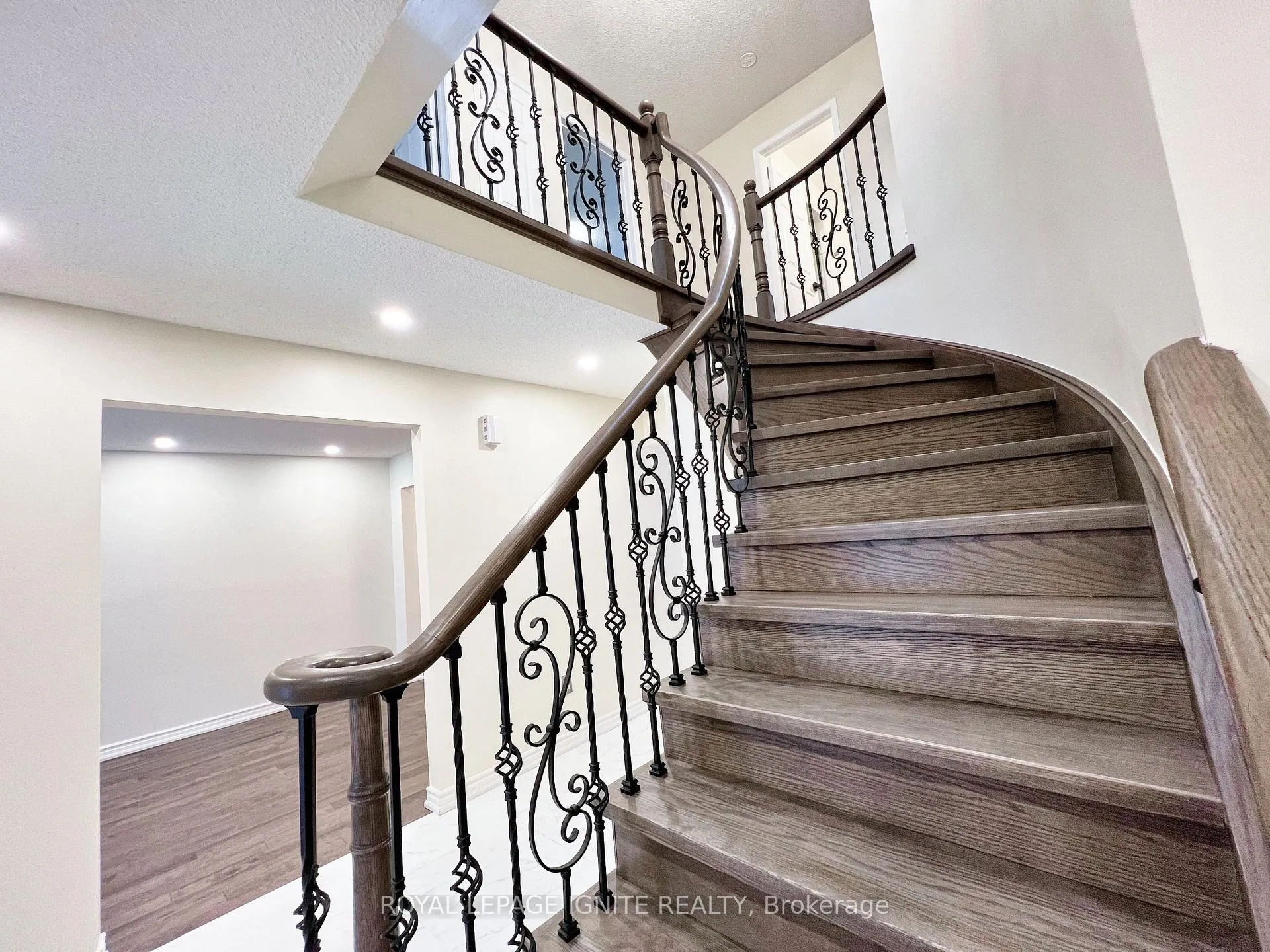 Photo 17 of Unit Upper, 79 Linton Avenue, Ajax, Central West — HOMEH