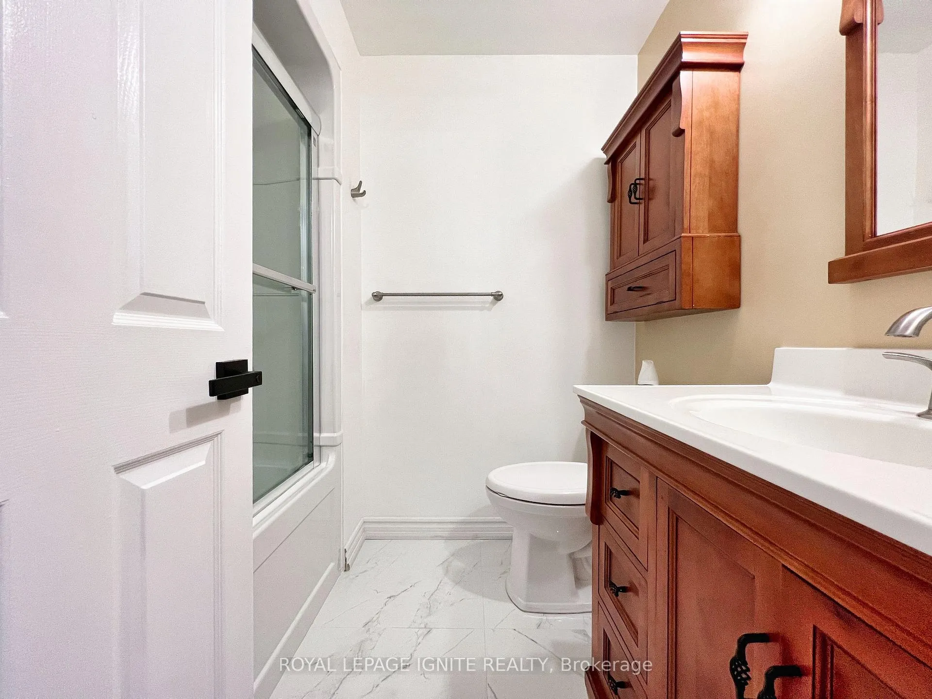 Photo 18 of Unit Upper, 79 Linton Avenue, Ajax, Central West — HOMEH