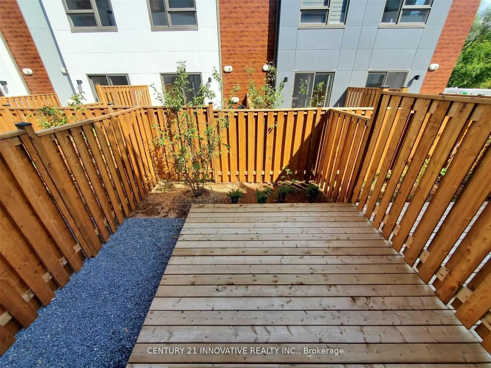 Photo 8 of 1609 Pleasure Valley Path, Oshawa, Samac — HOMEH
