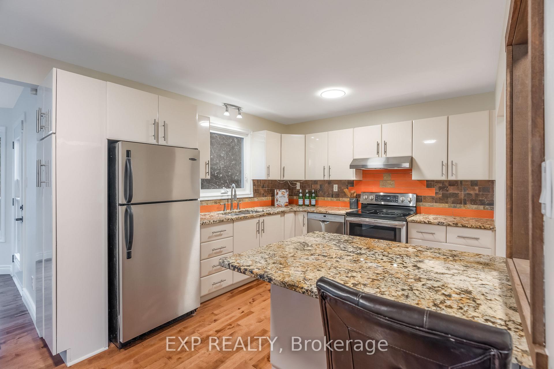 Photo 9 of 3732 Alderwood Street, Ottawa, Emerald Woods/Sawmill Creek — HOMEH