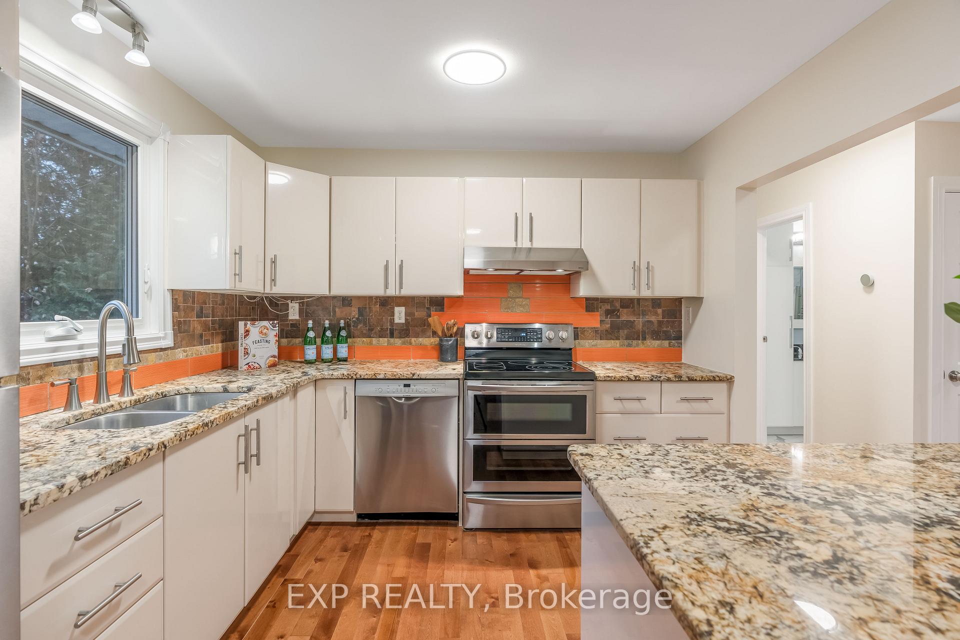 Photo 10 of 3732 Alderwood Street, Ottawa, Emerald Woods/Sawmill Creek — HOMEH