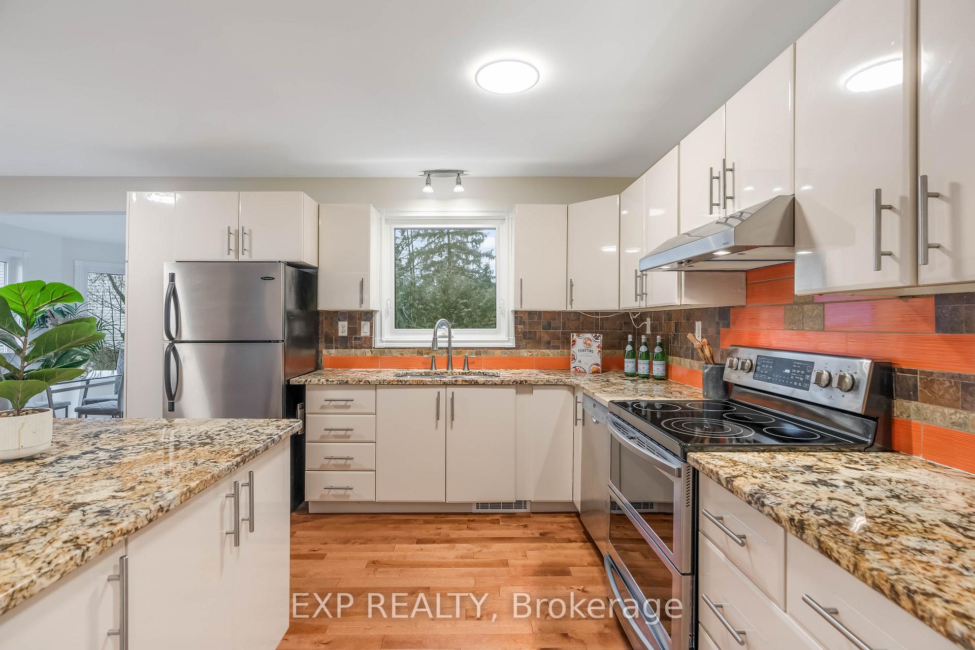 Photo 11 of 3732 Alderwood Street, Ottawa, Emerald Woods/Sawmill Creek — HOMEH