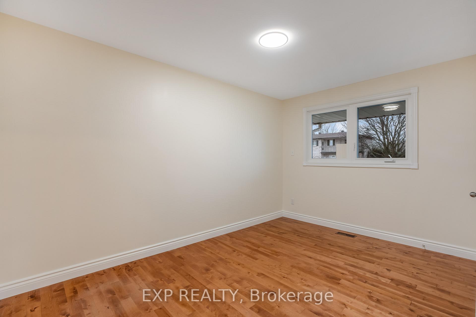 Photo 21 of 3732 Alderwood Street, Ottawa, Emerald Woods/Sawmill Creek — HOMEH