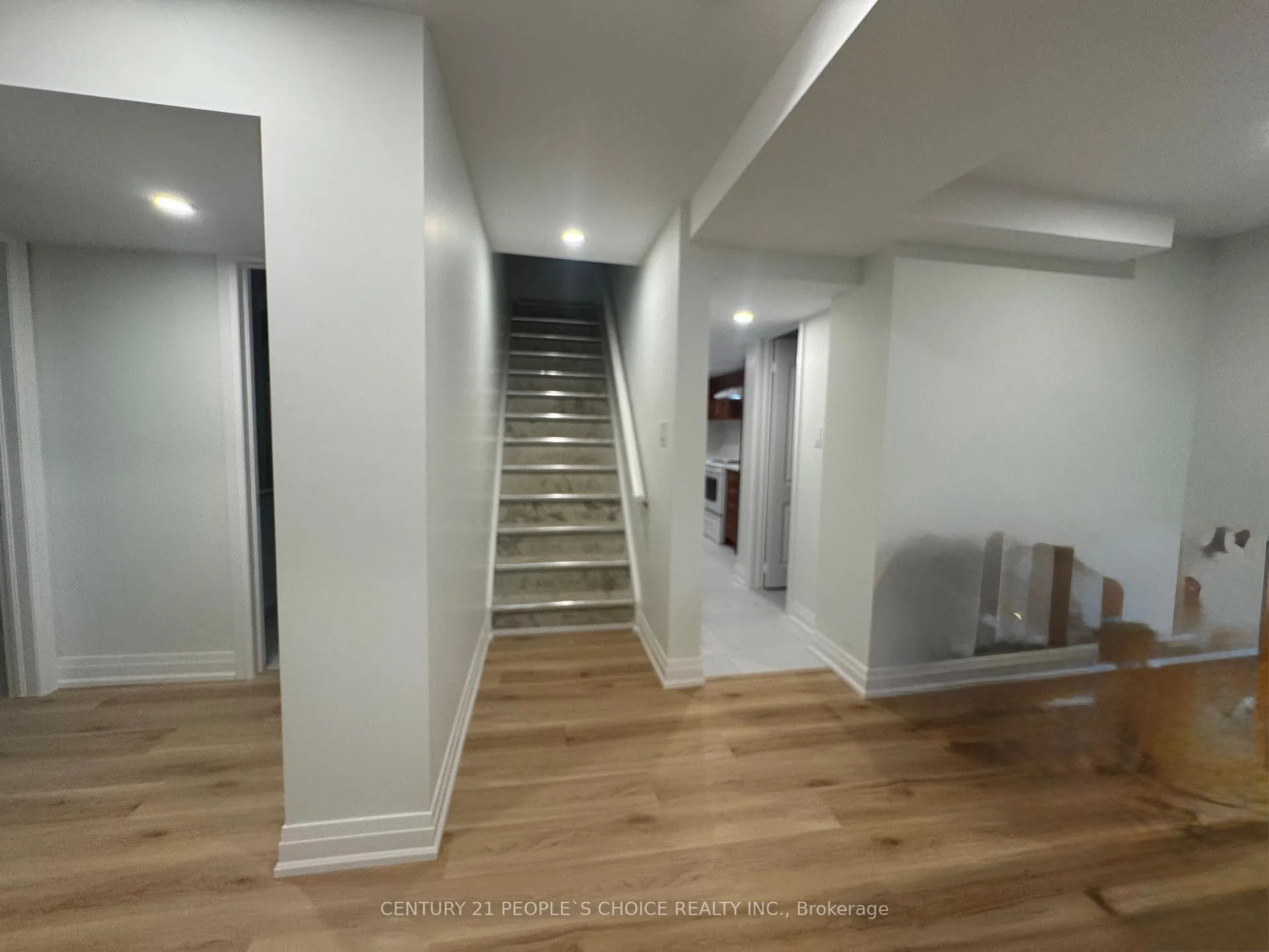 Photo 5 of Unit Bsmt, 459 Bernhard Crescent, Oshawa, O'Neill — HOMEH