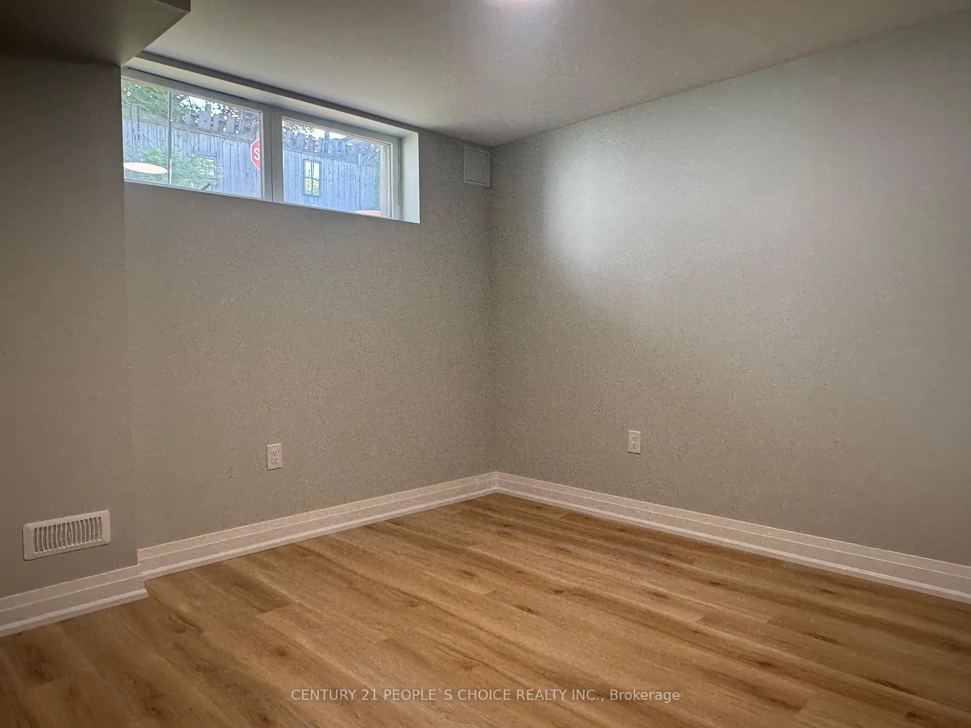 Photo 6 of Unit Bsmt, 459 Bernhard Crescent, Oshawa, O'Neill — HOMEH