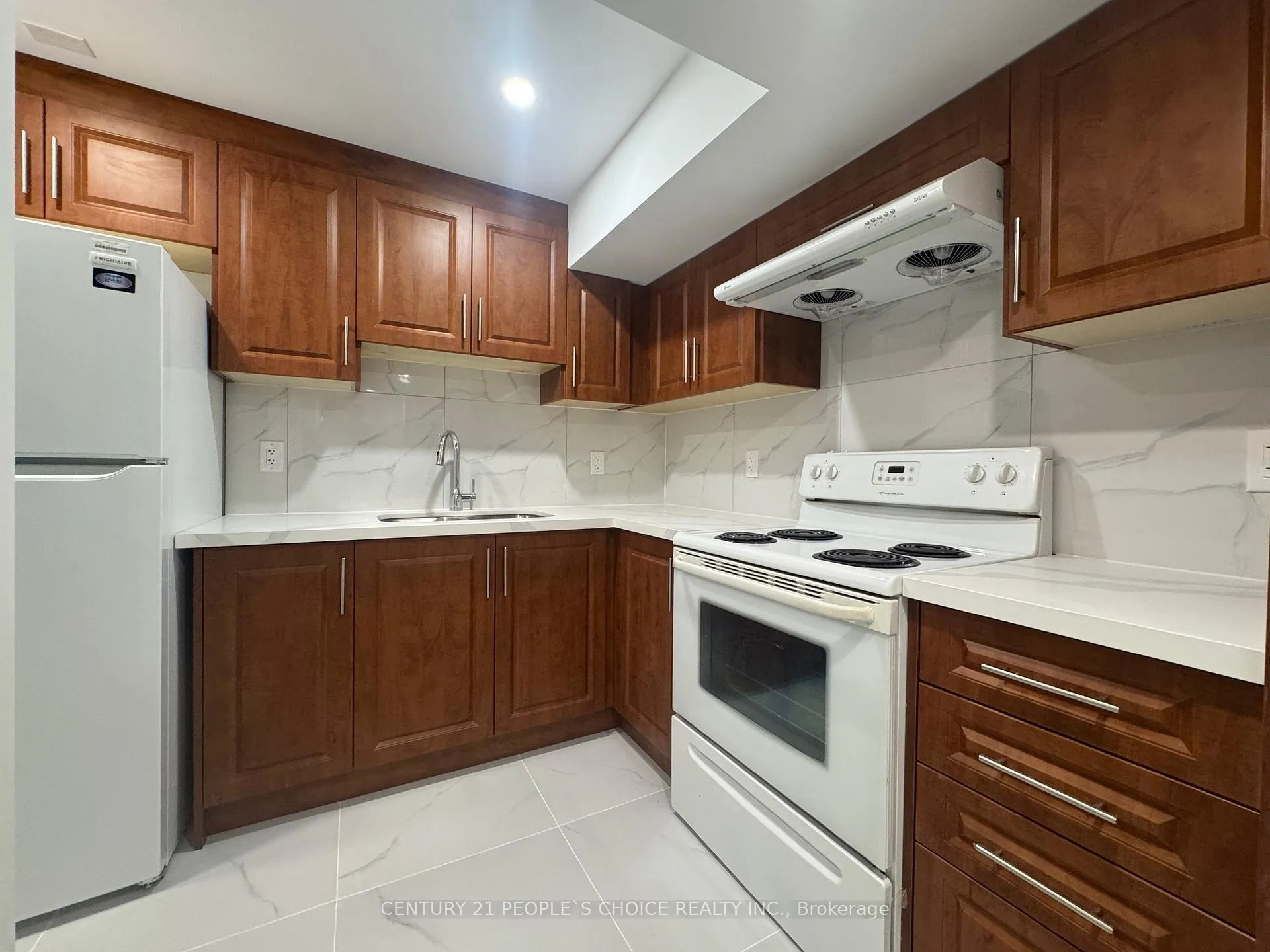 Photo 8 of Unit Bsmt, 459 Bernhard Crescent, Oshawa, O'Neill — HOMEH