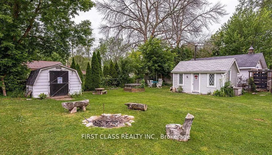 Photo 11 of 120 Sunset Beach Road, Georgina, Virginia — HOMEH