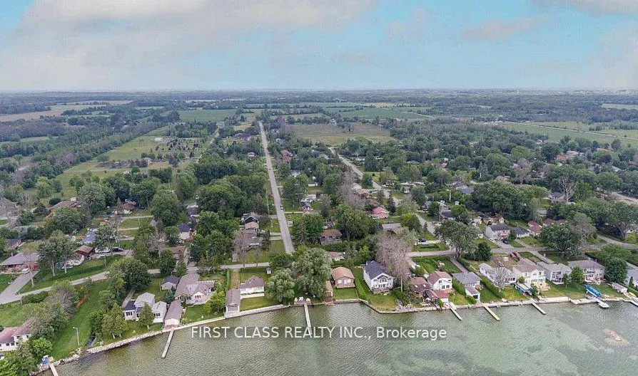 Photo 13 of 120 Sunset Beach Road, Georgina, Virginia — HOMEH