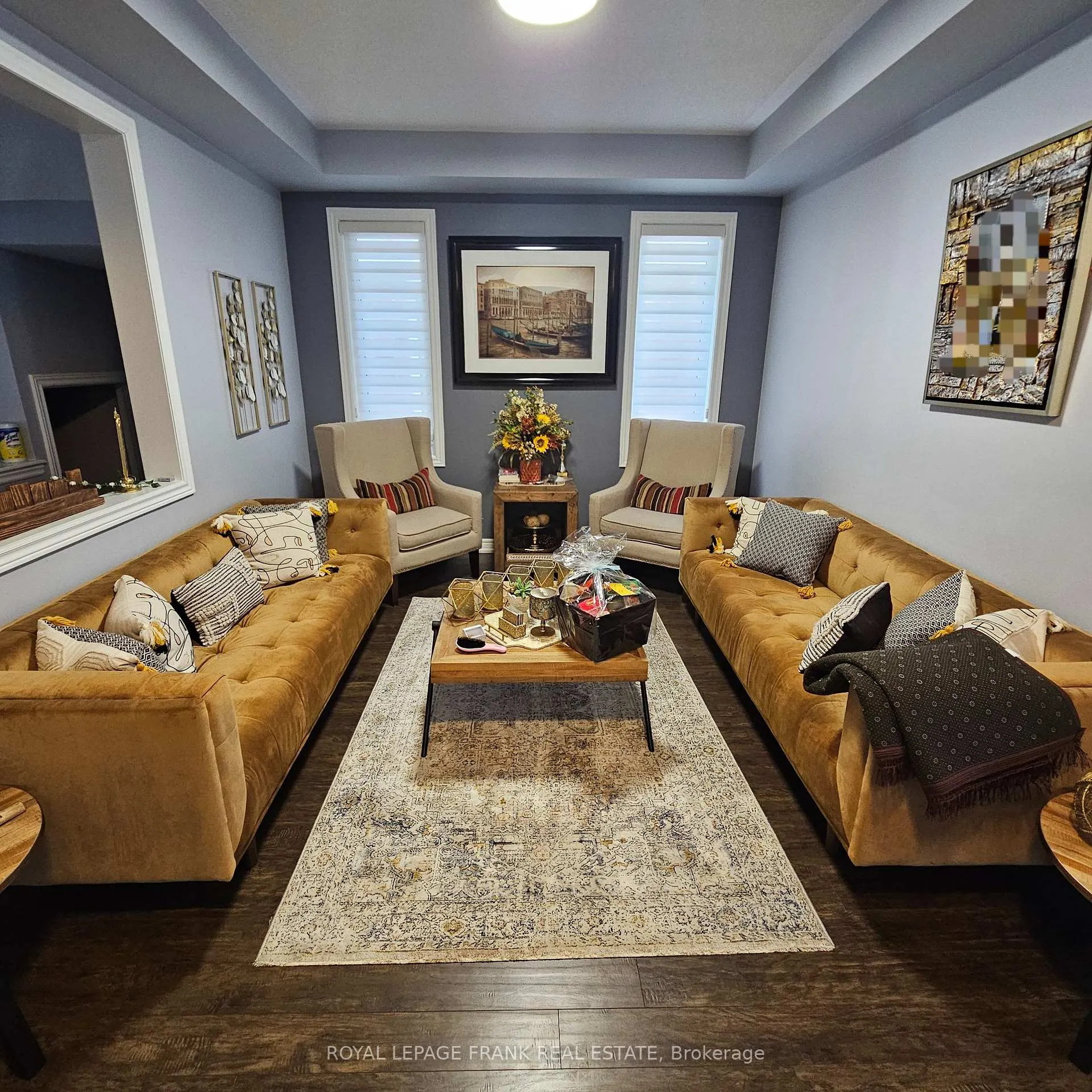 Photo 5 of 92 Fred Jackman Avenue S, Clarington, Bowmanville — HOMEH