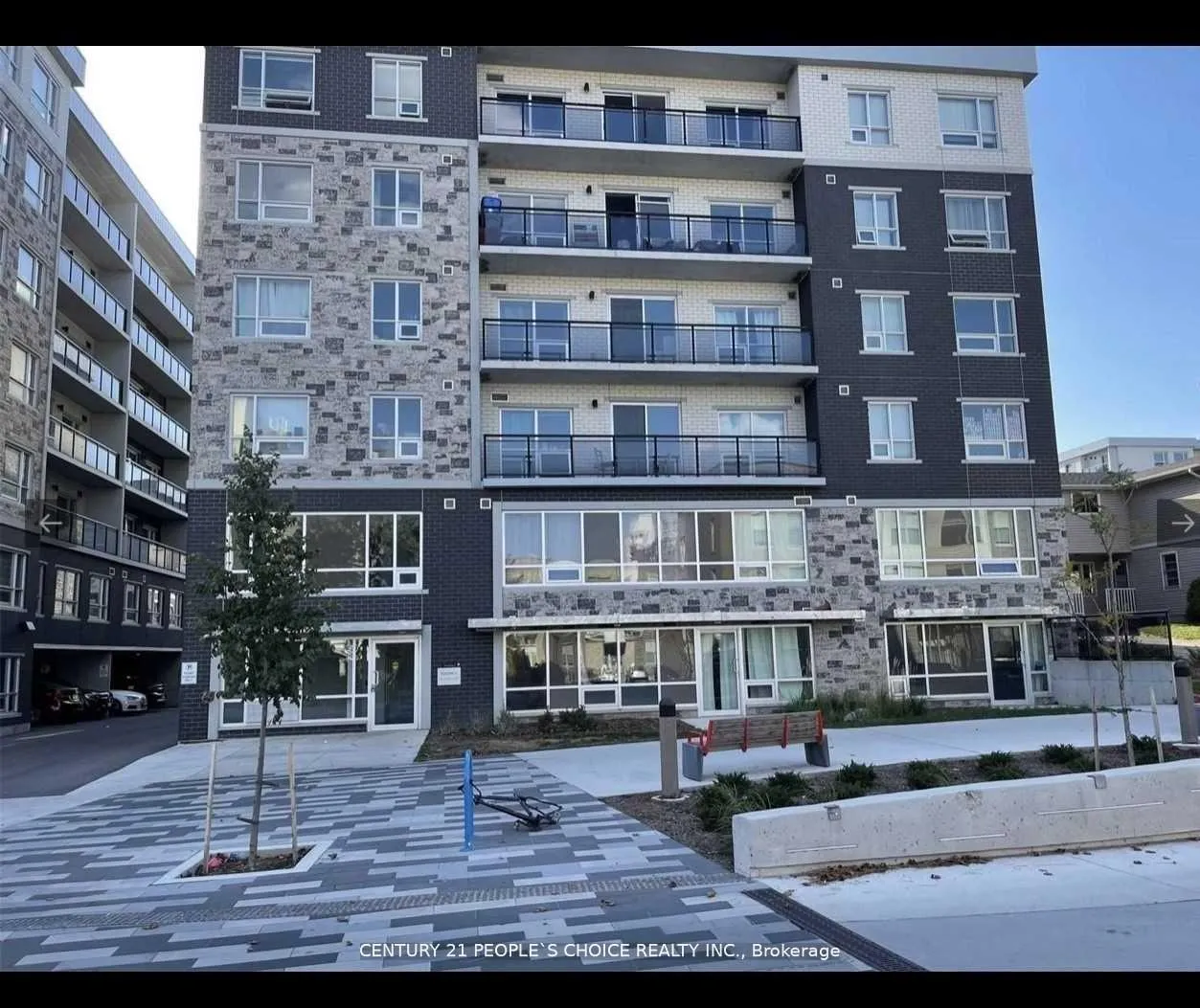 Front of Unit A505, 275 Larch Street