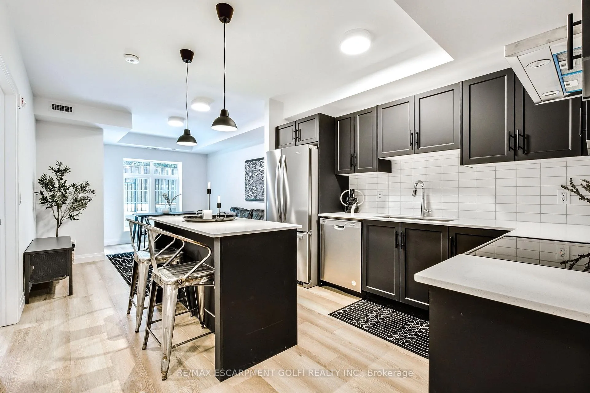 Photo 1 of Unit 106, 153 Wilson Street W, Hamilton, Ancaster — HOMEH