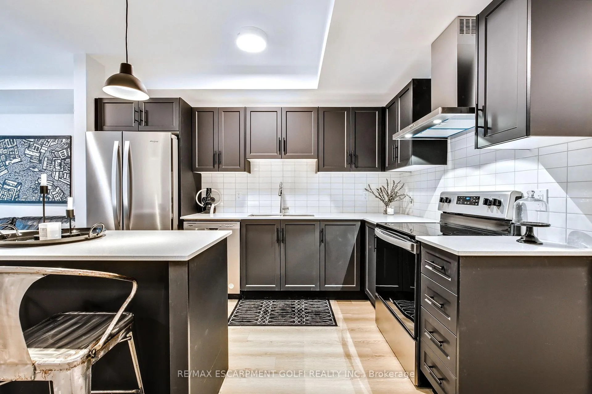 Photo 10 of Unit 106, 153 Wilson Street W, Hamilton, Ancaster — HOMEH