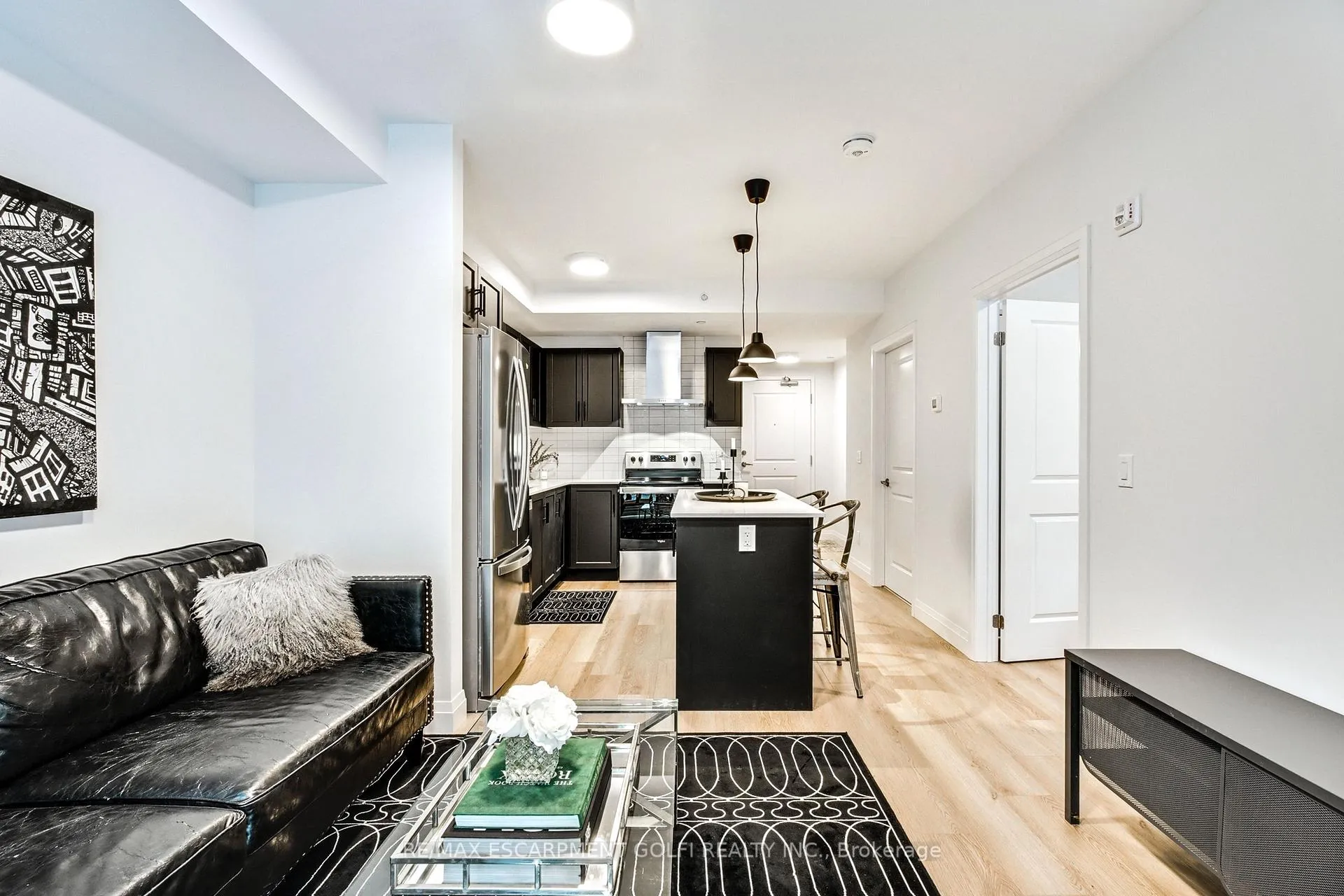 Photo 20 of Unit 106, 153 Wilson Street W, Hamilton, Ancaster — HOMEH