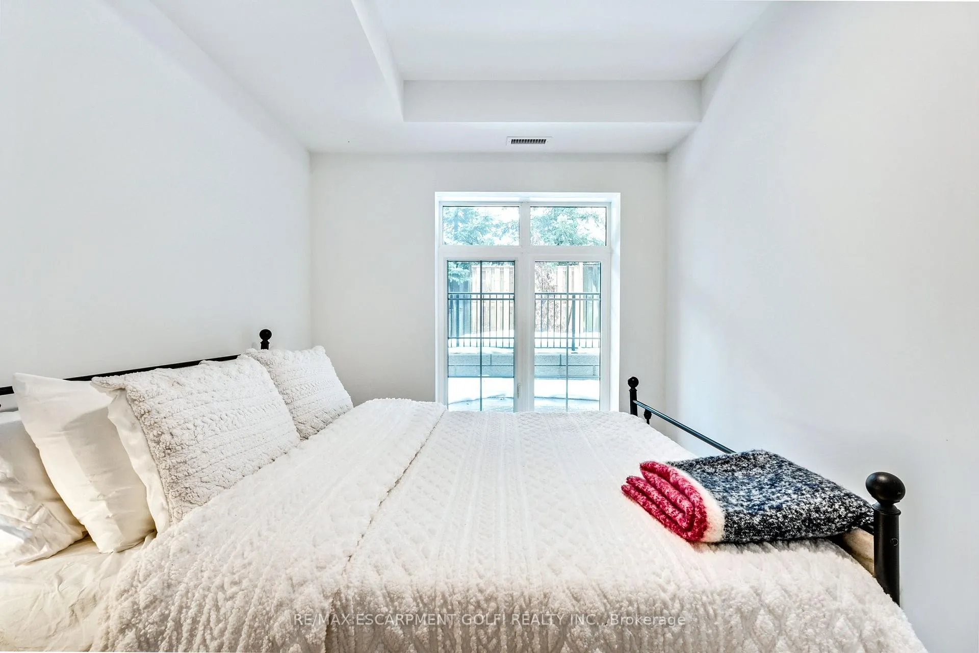 Photo 24 of Unit 106, 153 Wilson Street W, Hamilton, Ancaster — HOMEH