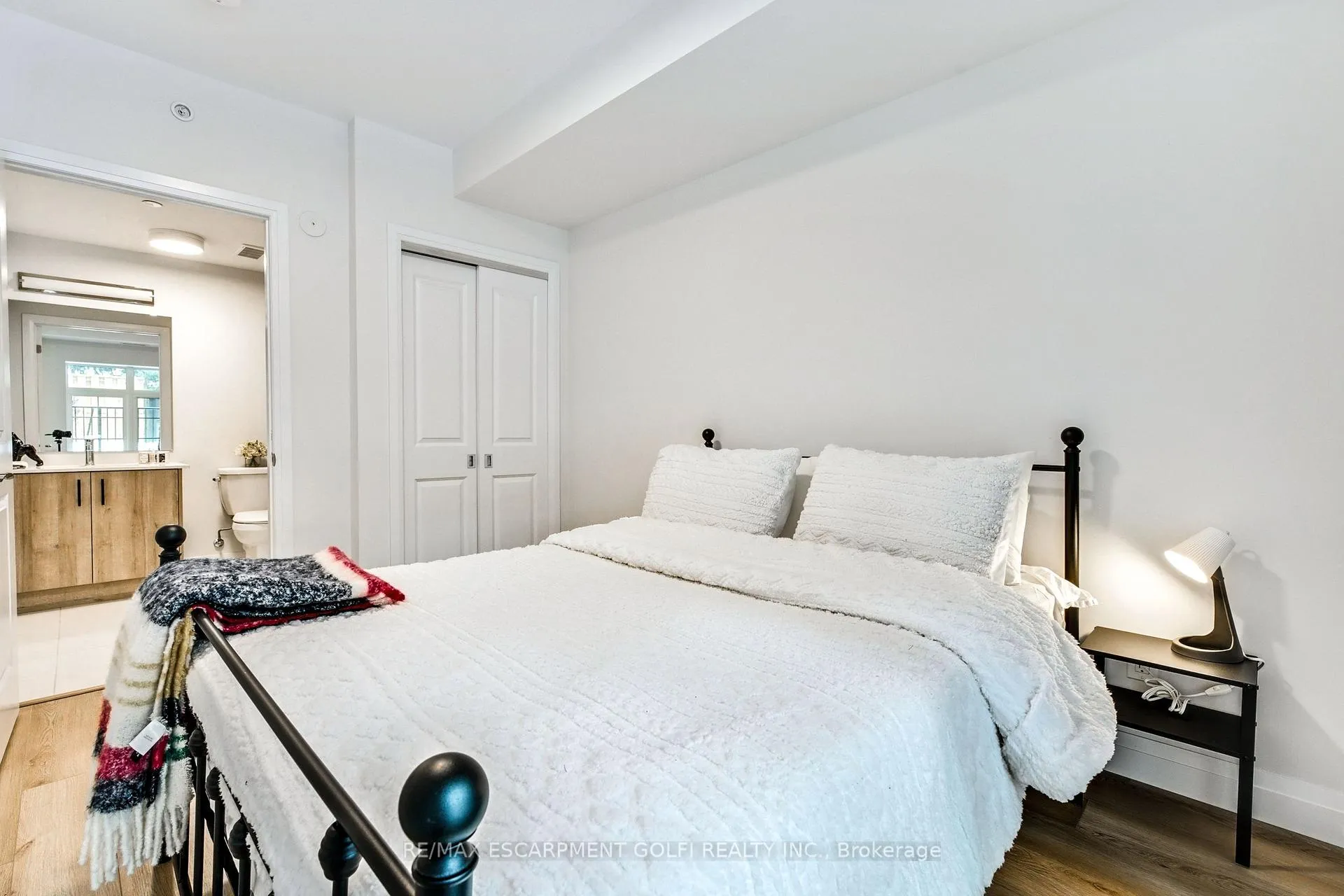 Photo 25 of Unit 106, 153 Wilson Street W, Hamilton, Ancaster — HOMEH