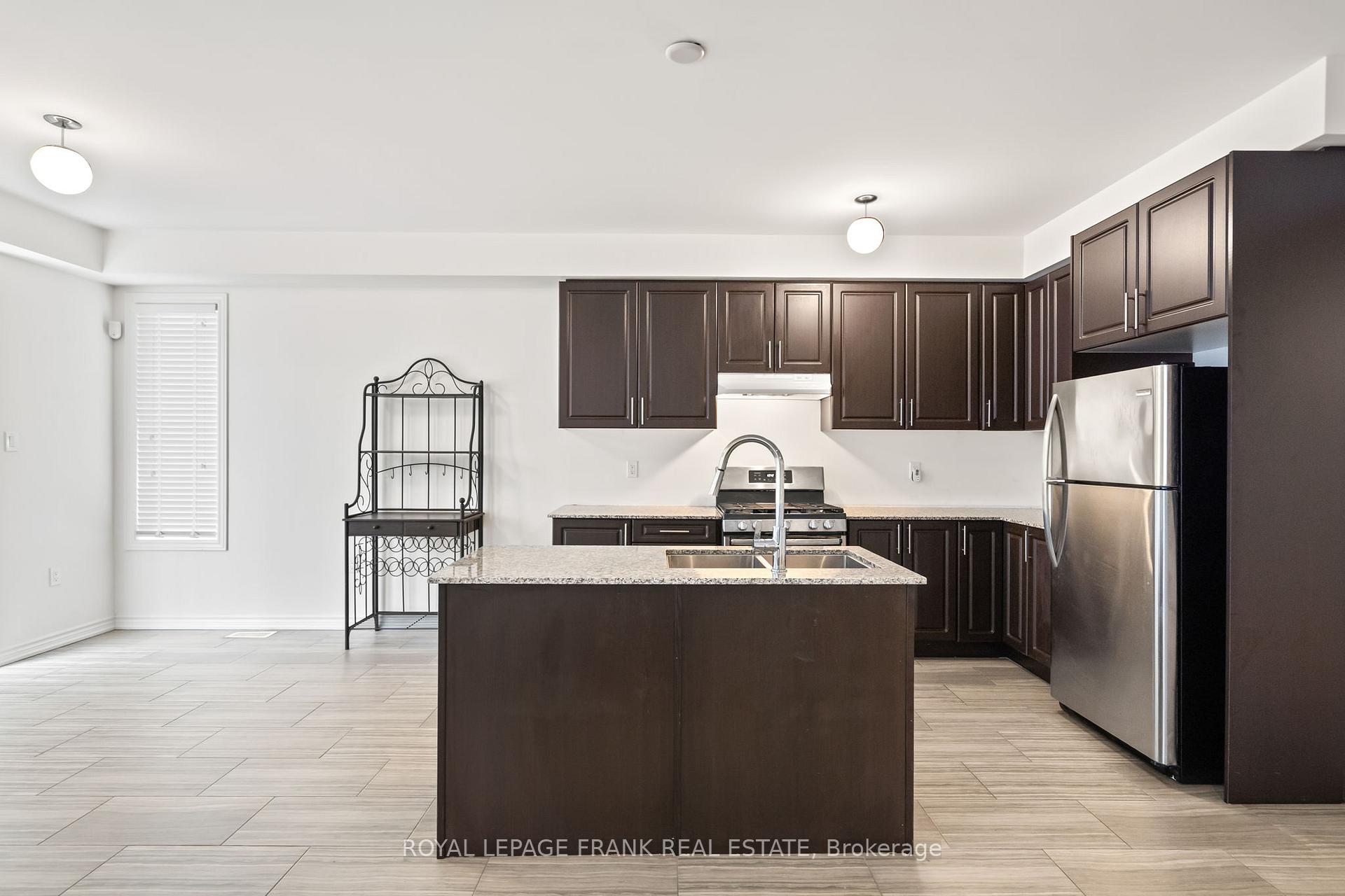 Photo 9 of 62 Terry Crescent, Clarington, Bowmanville — HOMEH